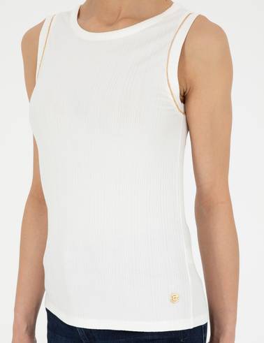 Beyaz Ex. Slim Fit Tişört