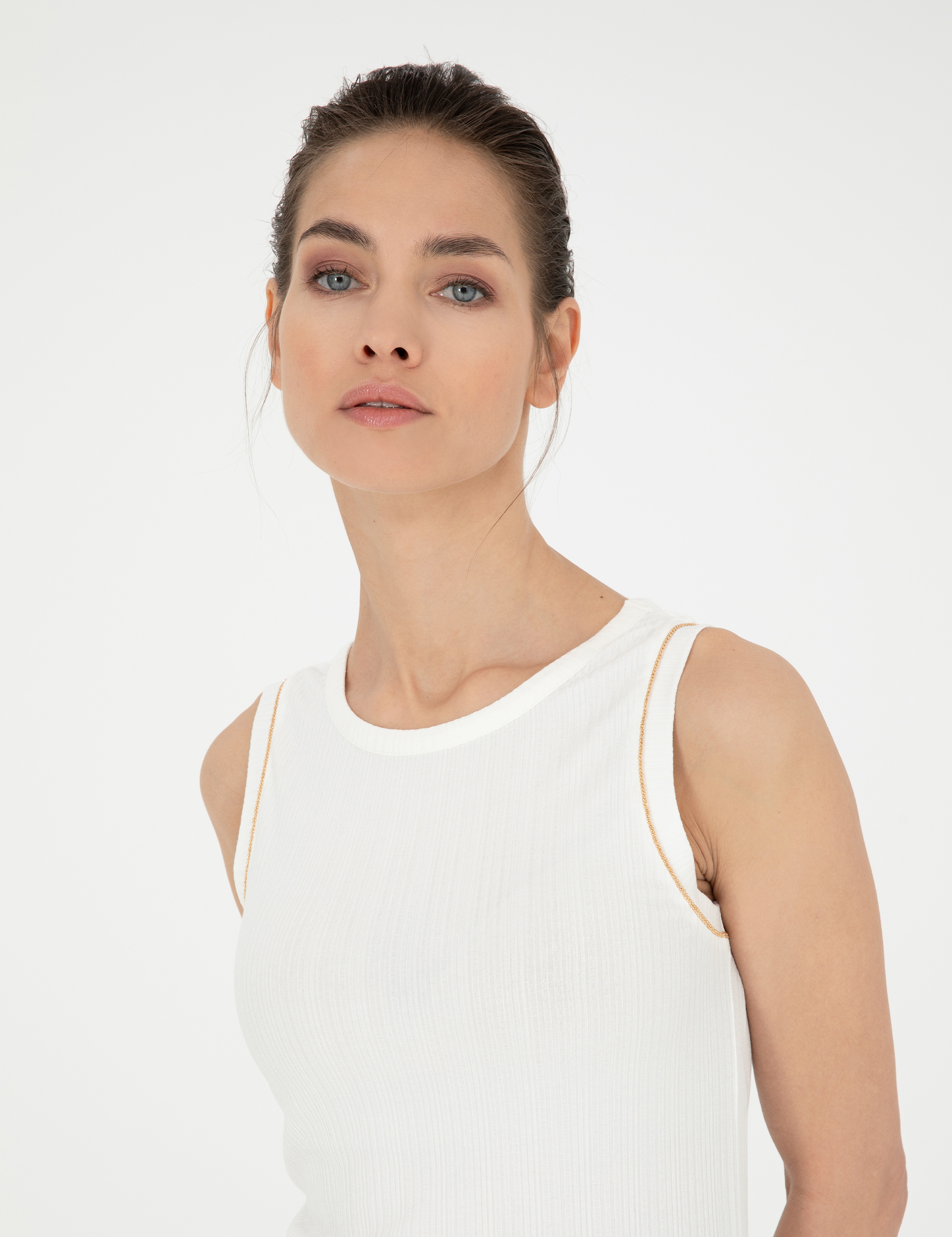 Beyaz Extra Slim Fit Tişört - Image 2