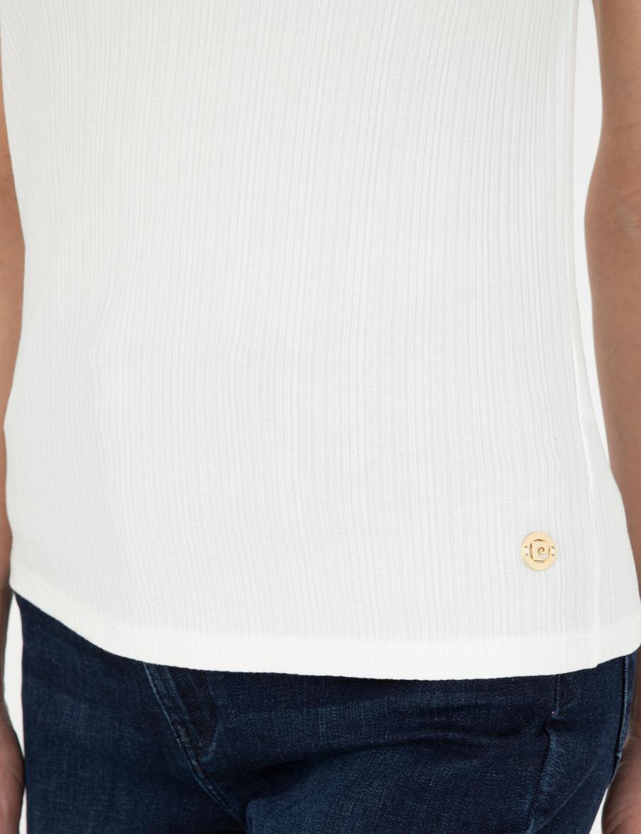 Beyaz Ex. Slim Fit Tişört