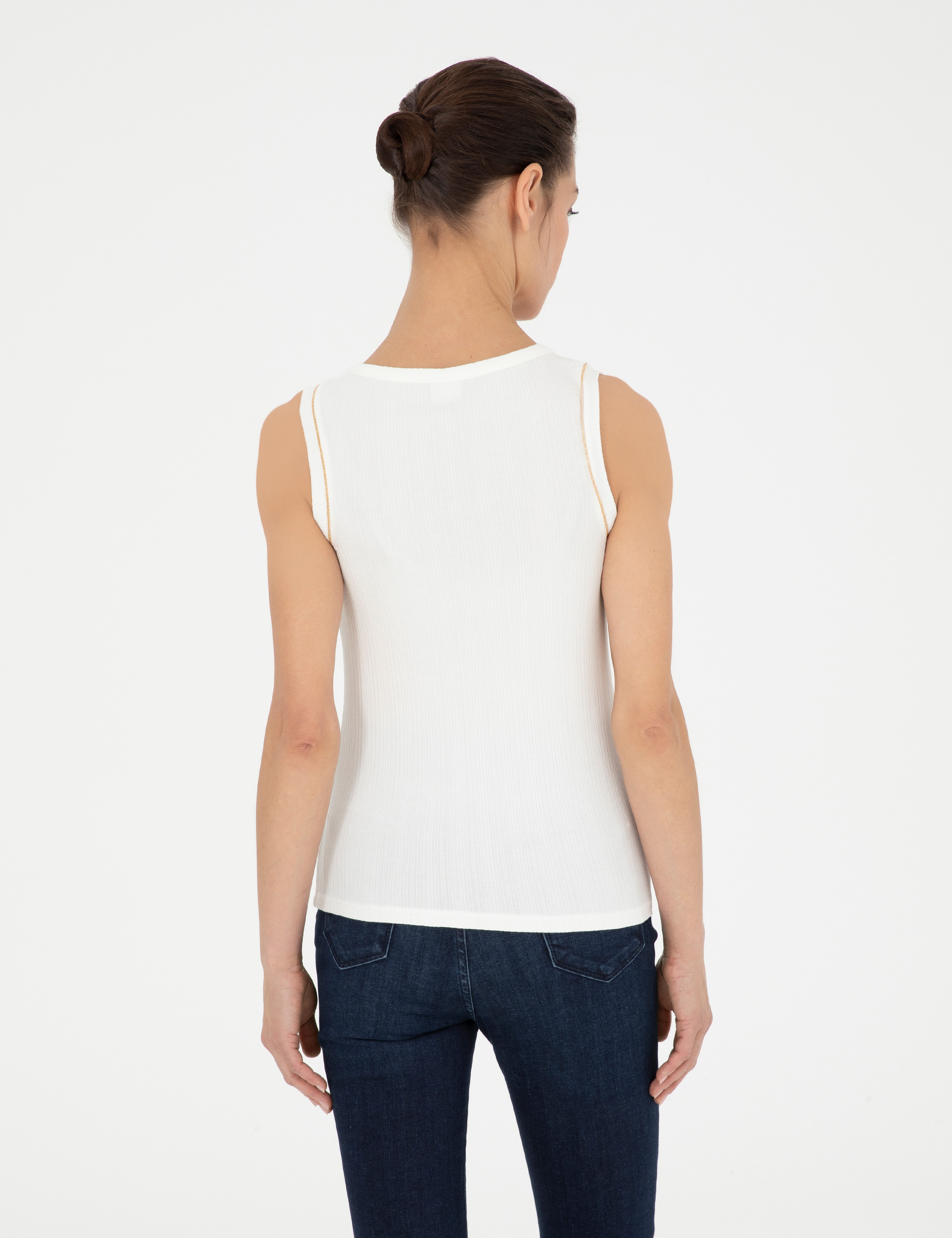 Beyaz Extra Slim Fit Tişört