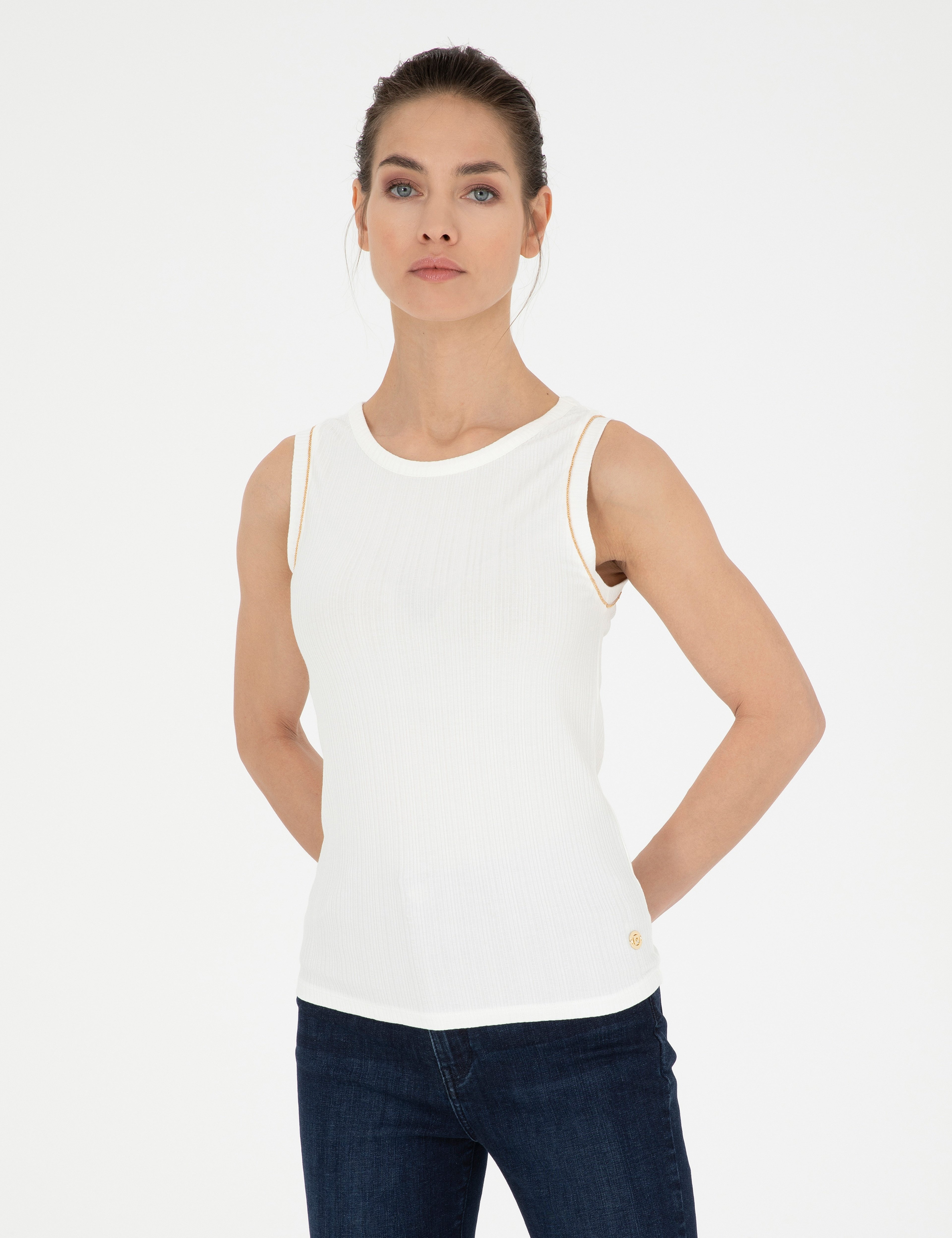 Beyaz Extra Slim Fit Tişört