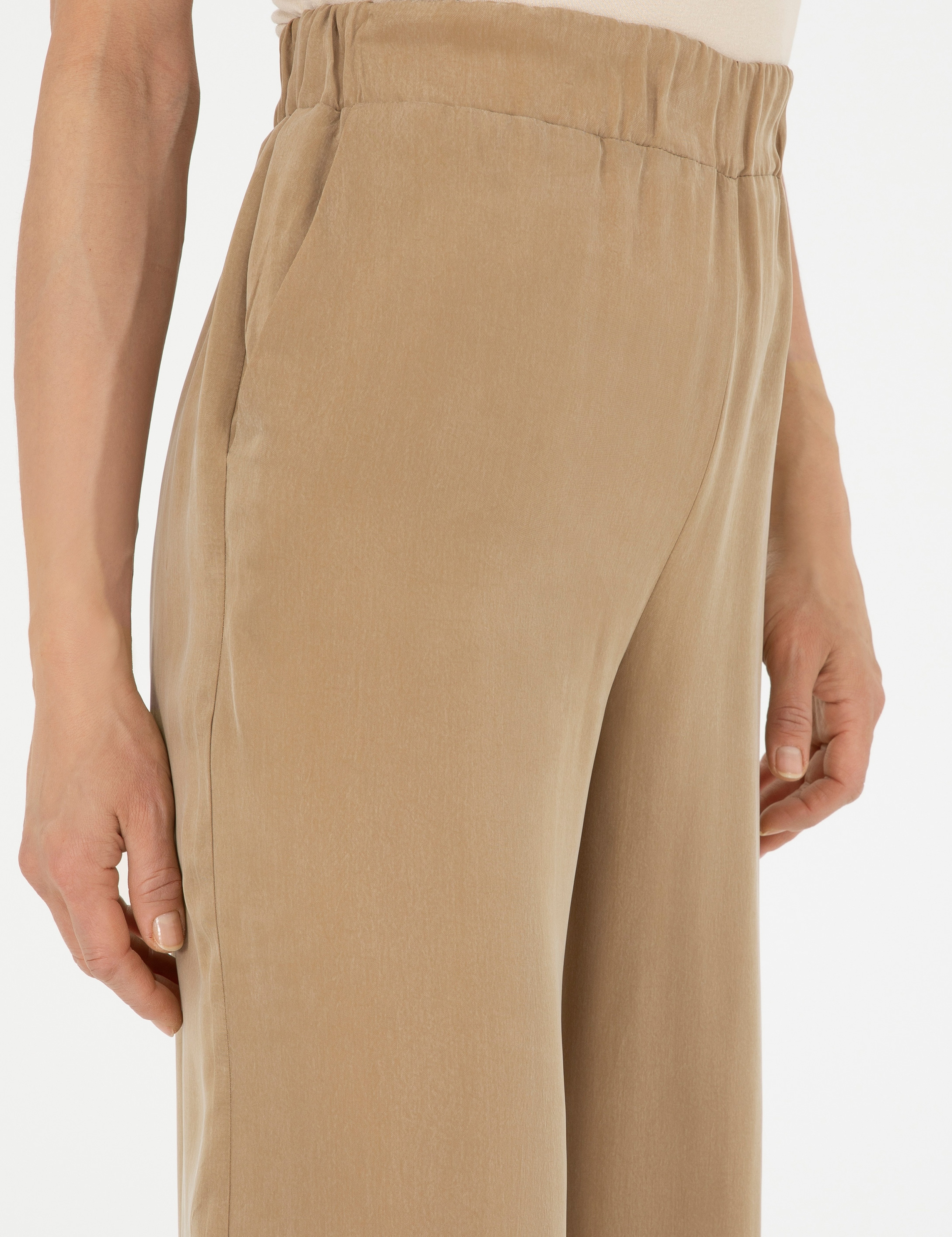 Bej Kupro Kumaş Loose Fit Pantolon - Image 5