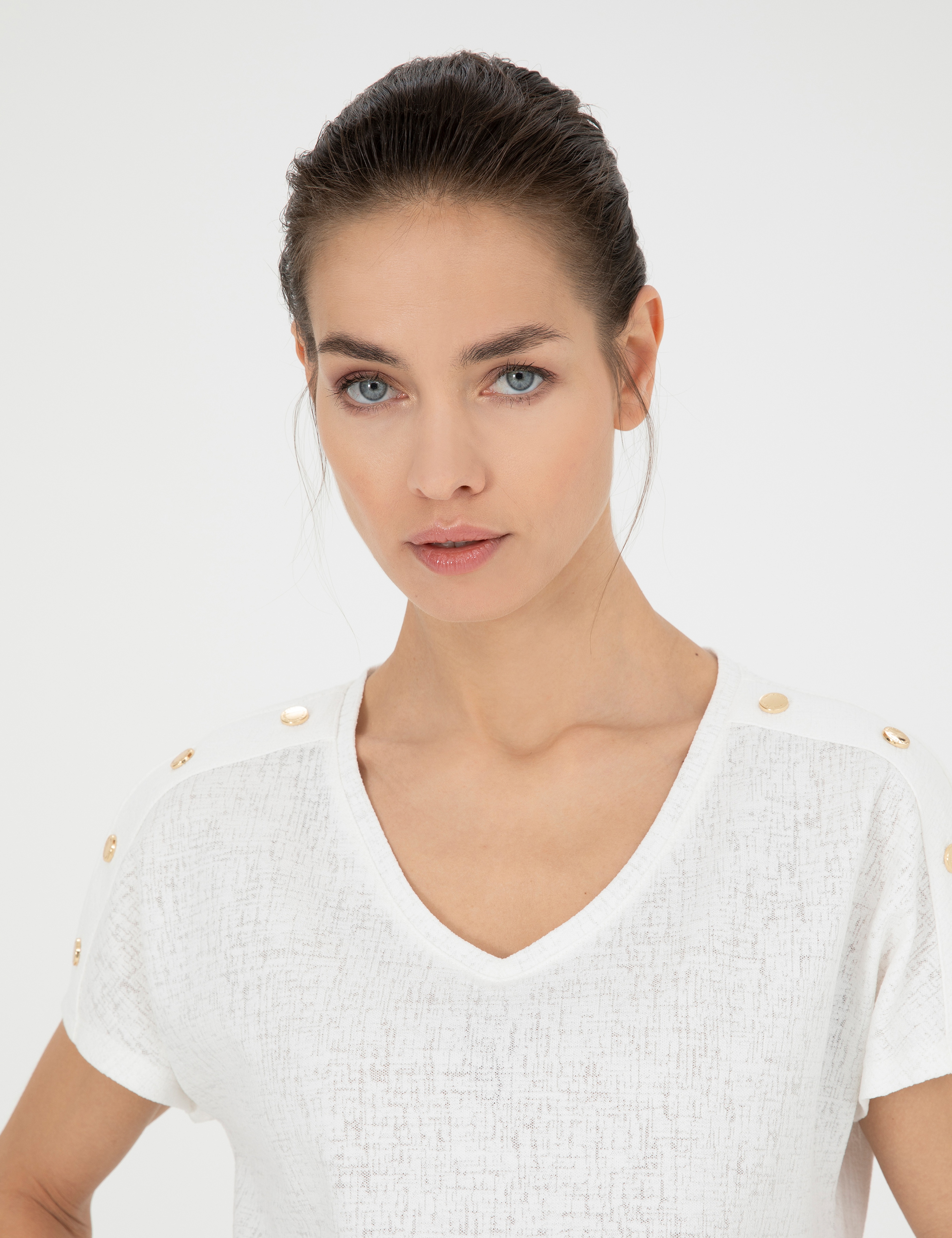 Ekru Regular Fit Tişört