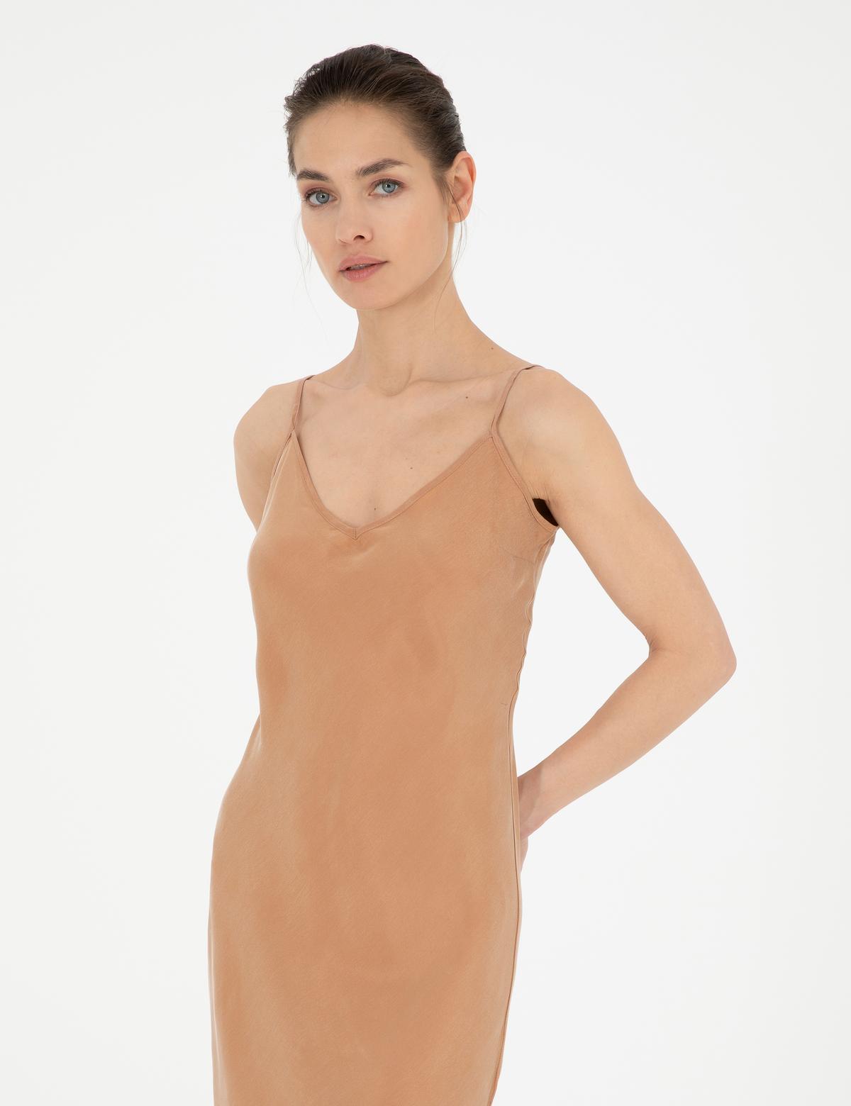 Kahverengi Slim Fit Yırtmaçlı Dokuma Elbise - 50273056012