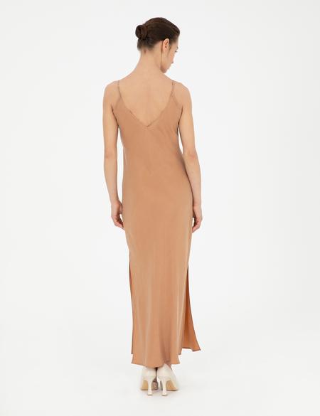 Kahverengi Slim Fit Yırtmaçlı Dokuma Elbise - 50273056012