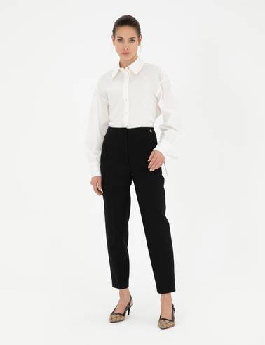 Beyaz Comfort Fit Uzun Kollu Gömlek