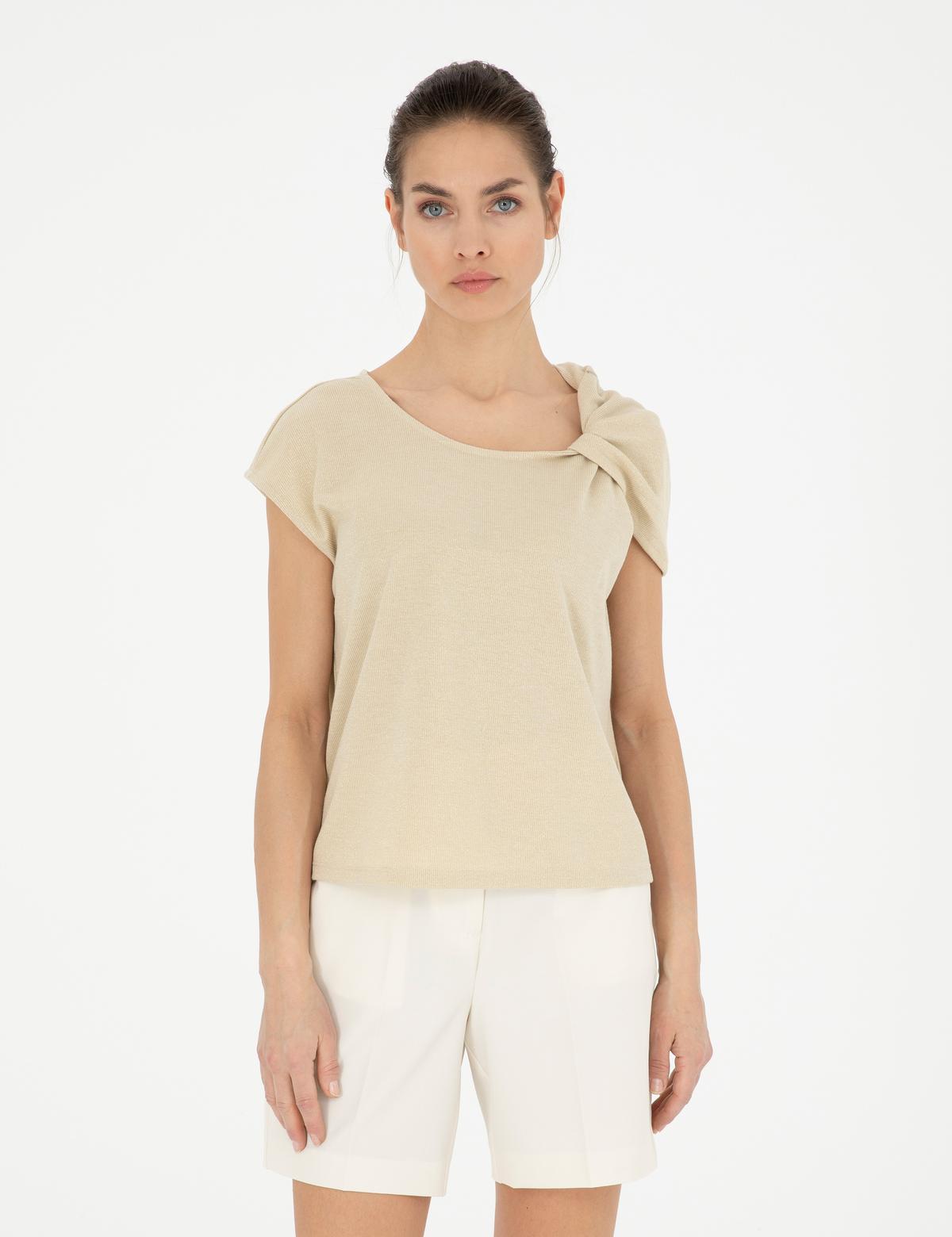 Bej A Kesim Tişört