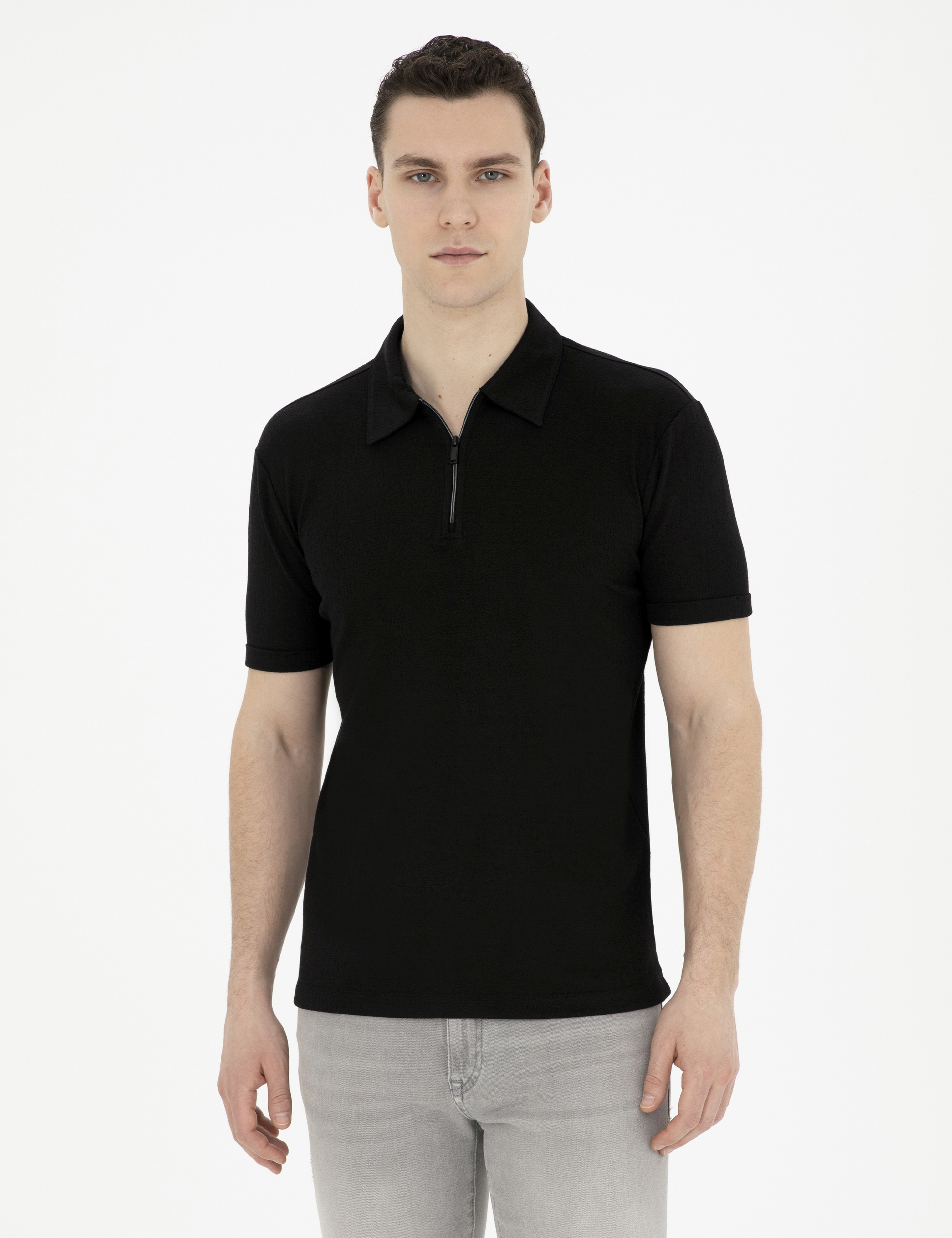 Siyah Slim Fit Fermuarlı Polo Yaka Tişört