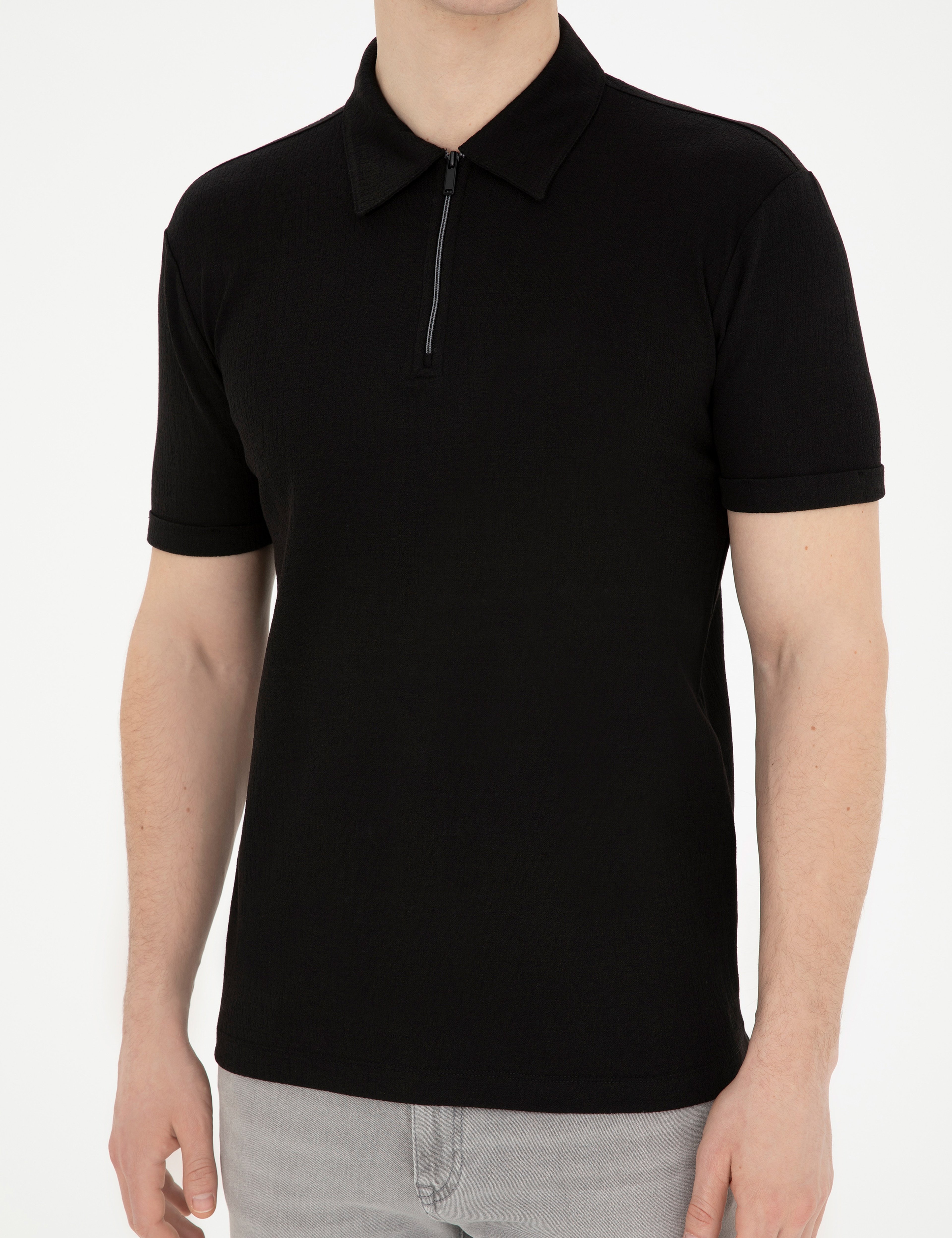 Siyah Slim Fit Fermuarlı Polo Yaka Tişört