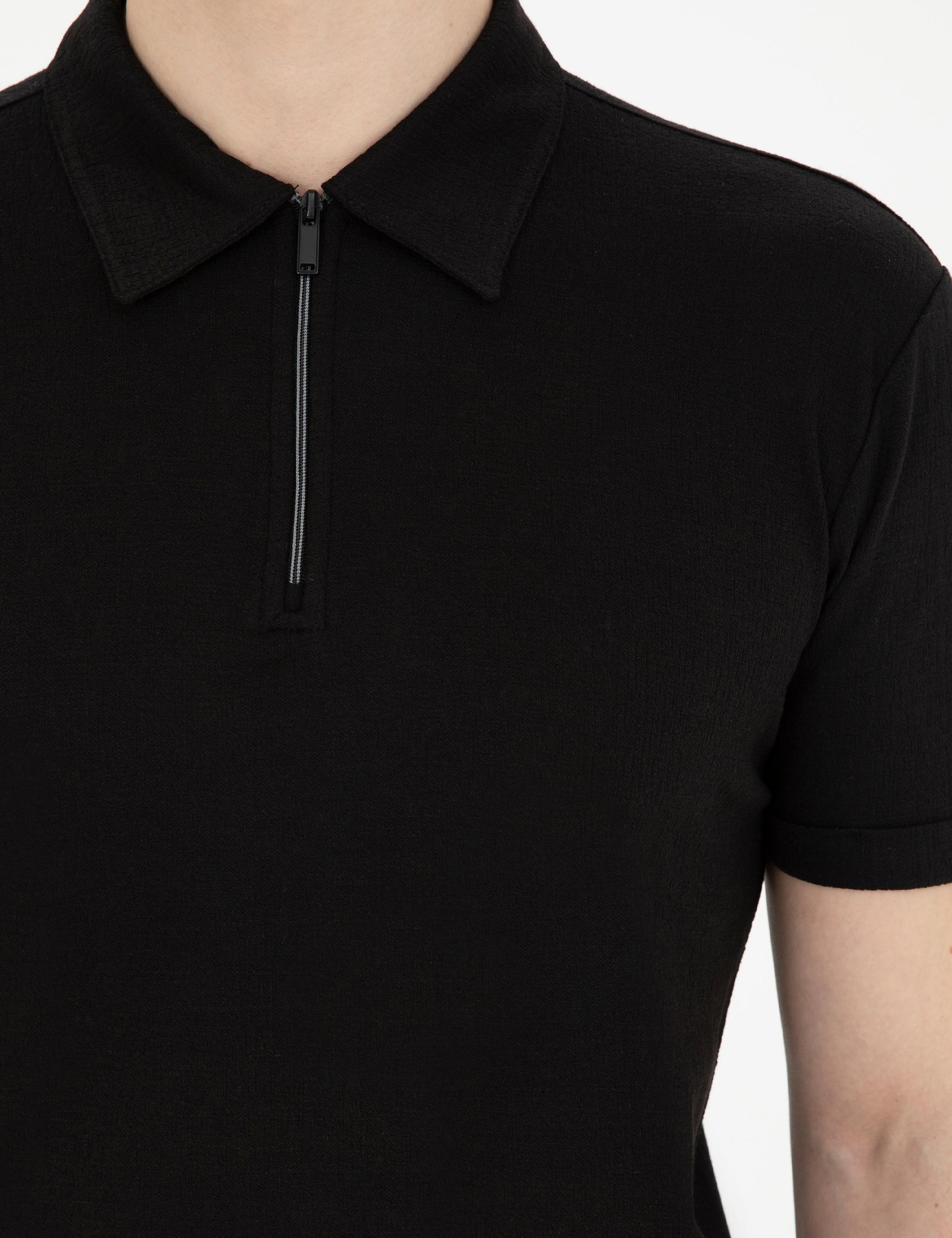 Siyah Slim Fit Tişört