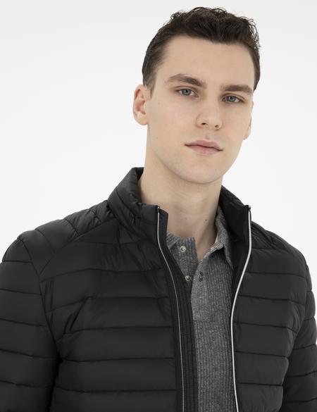 Siyah Şişme Mont - 50285384003