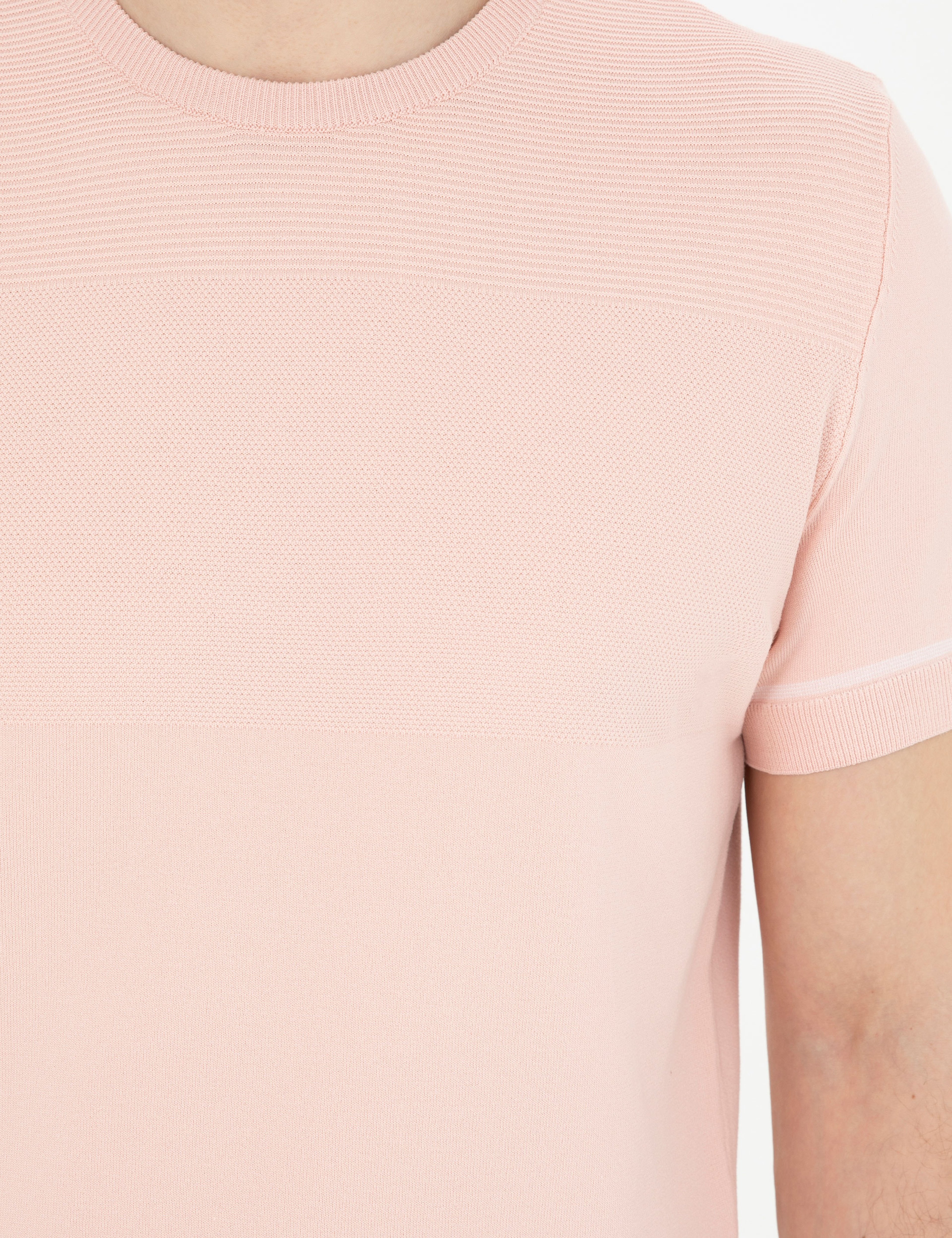 Açık Pembe Slim Fit Bisiklet Yaka Triko Tişört