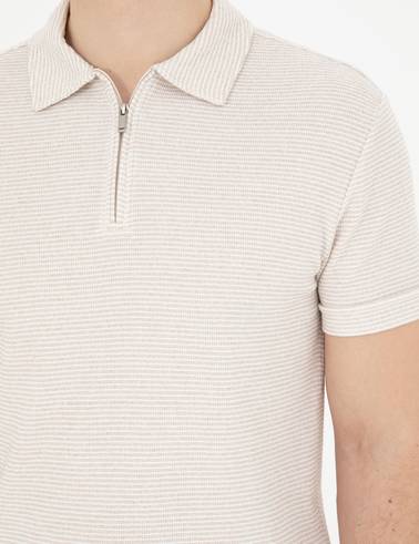 Bej Slim Fit Fermuarlı Polo Yaka Tişört