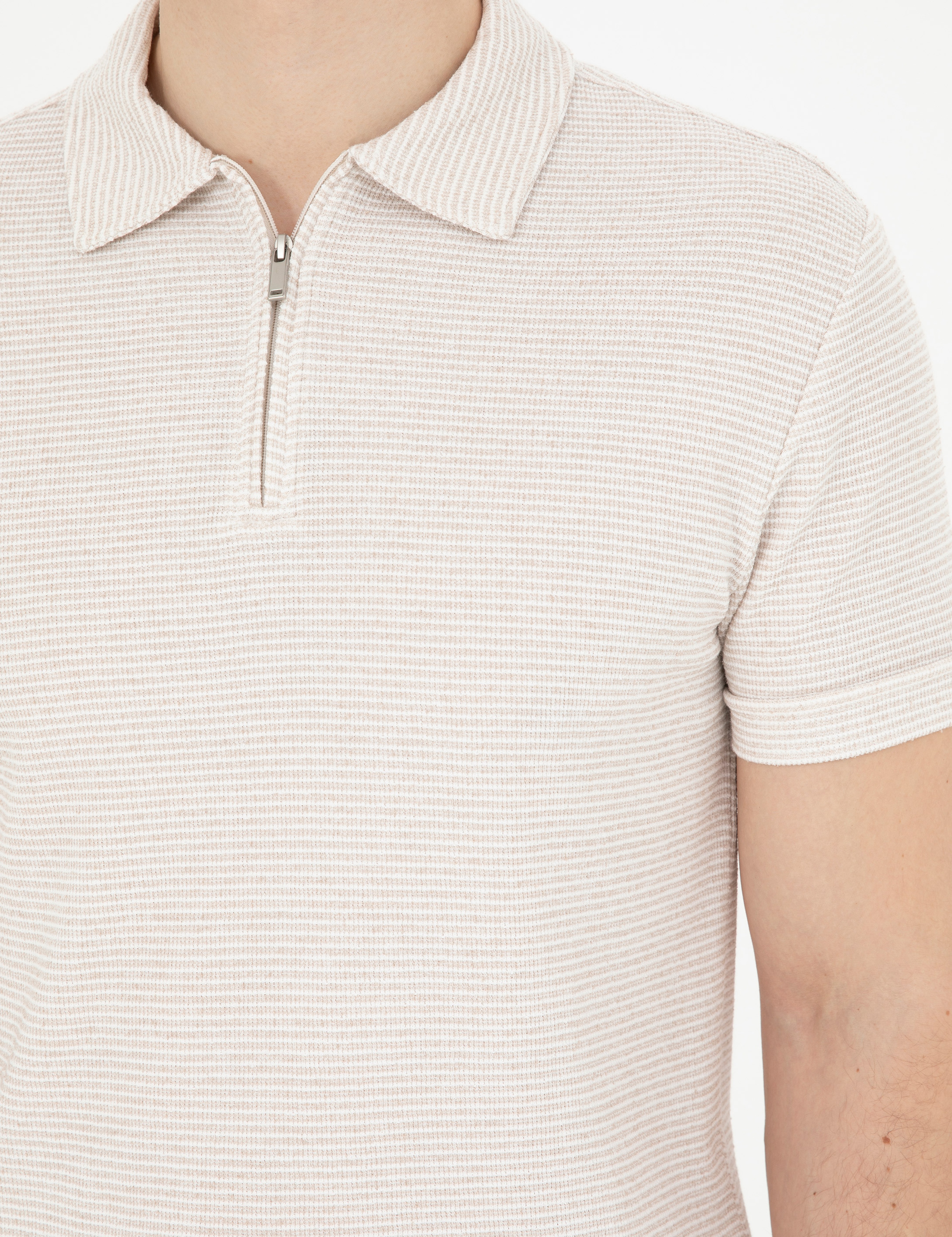 Bej Slim Fit Fermuarlı Polo Yaka Tişört - Image 7