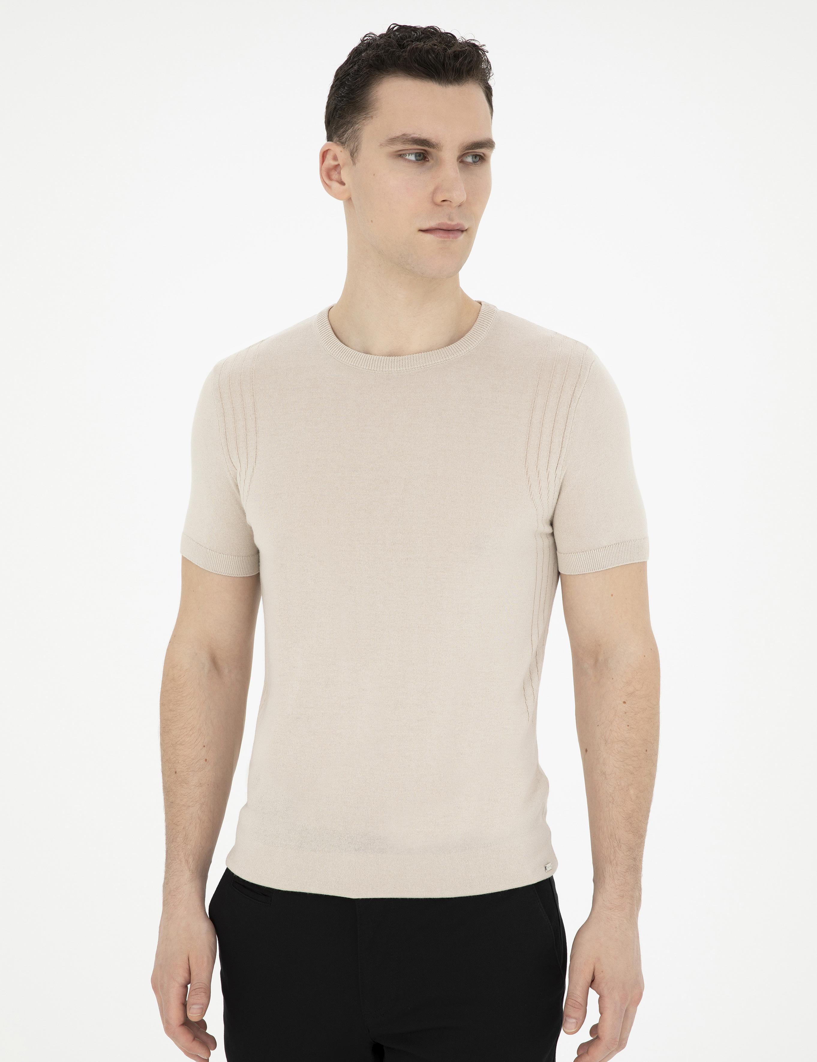 Bej Slim Fit Bisiklet Yaka Triko Tişört