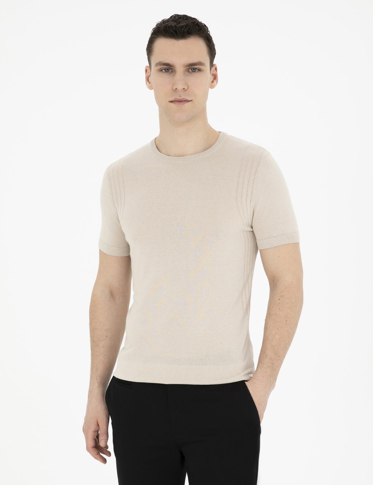 Bej Slim Fit Bisiklet Yaka Triko Tişört