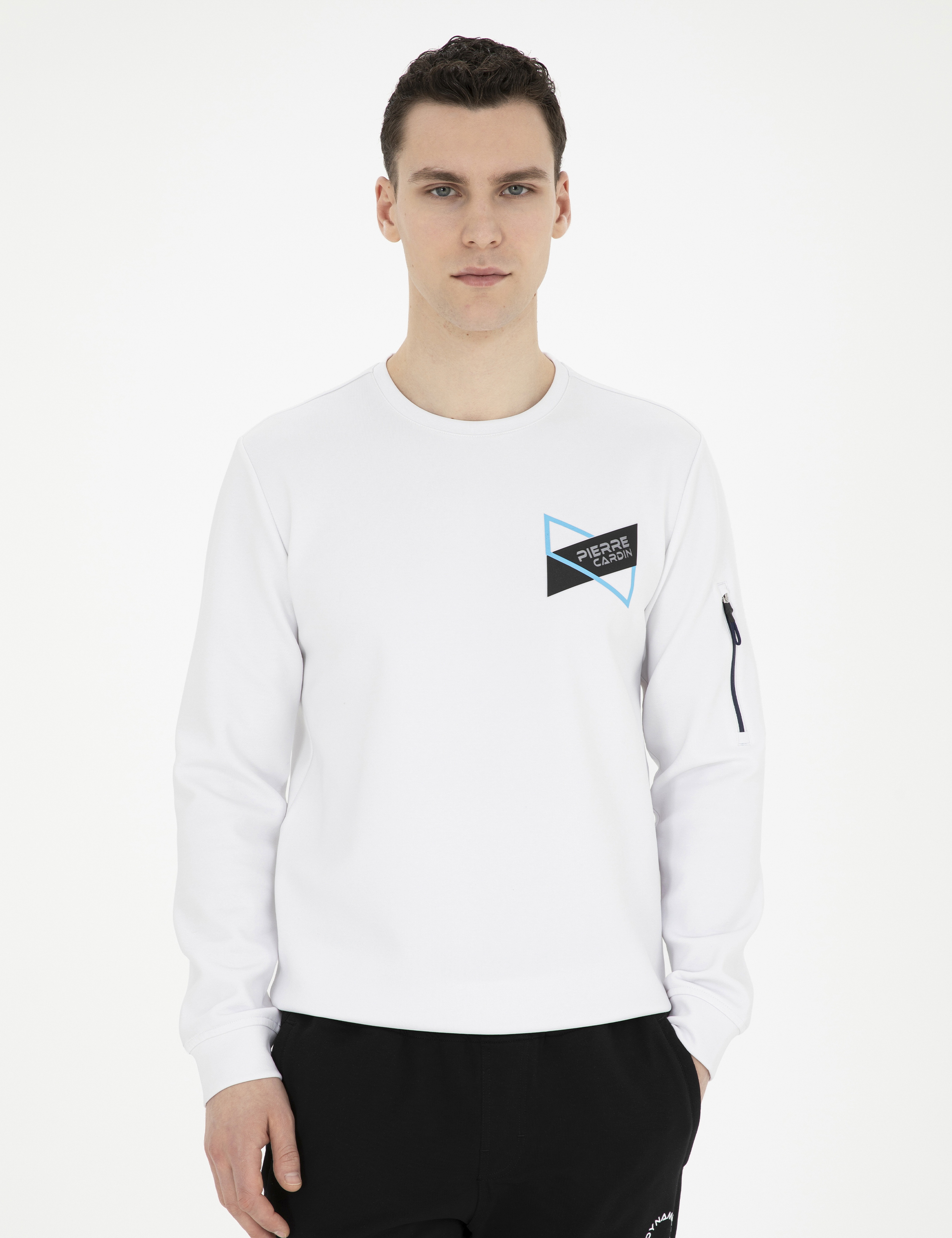 Beyaz Regular Fit Sweatshirt