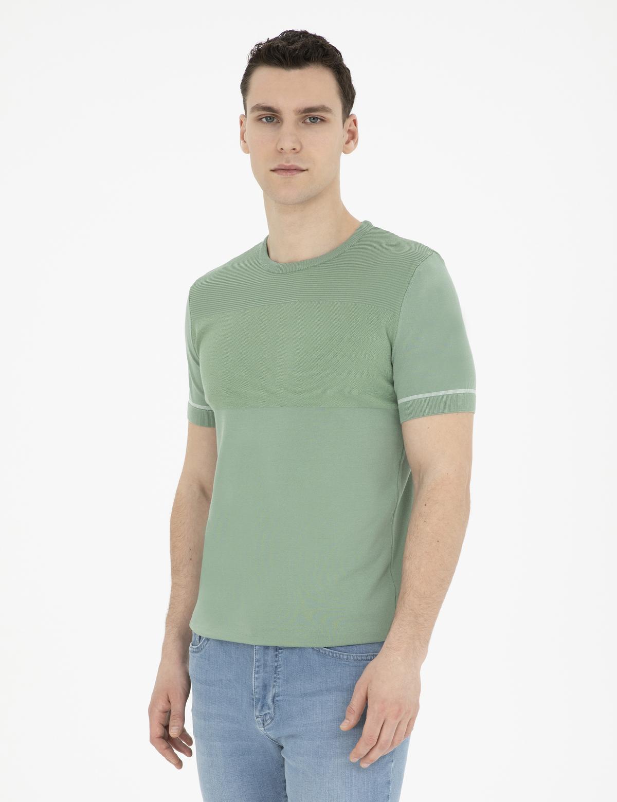 Çağla Slim Fit Bisiklet Yaka Triko Tişört