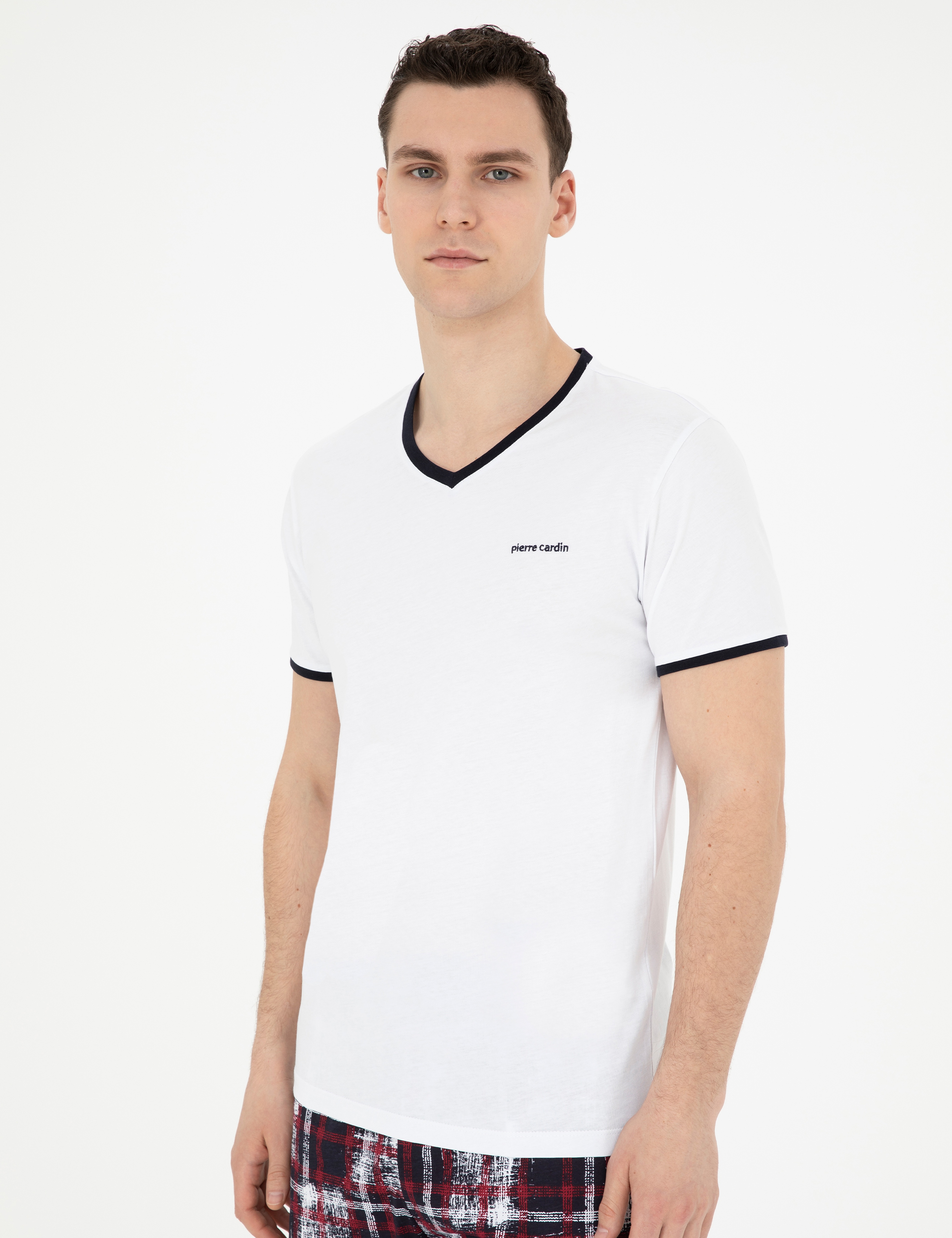 Beyaz Kısakol Şortlu Pijama Takımı - Image 4