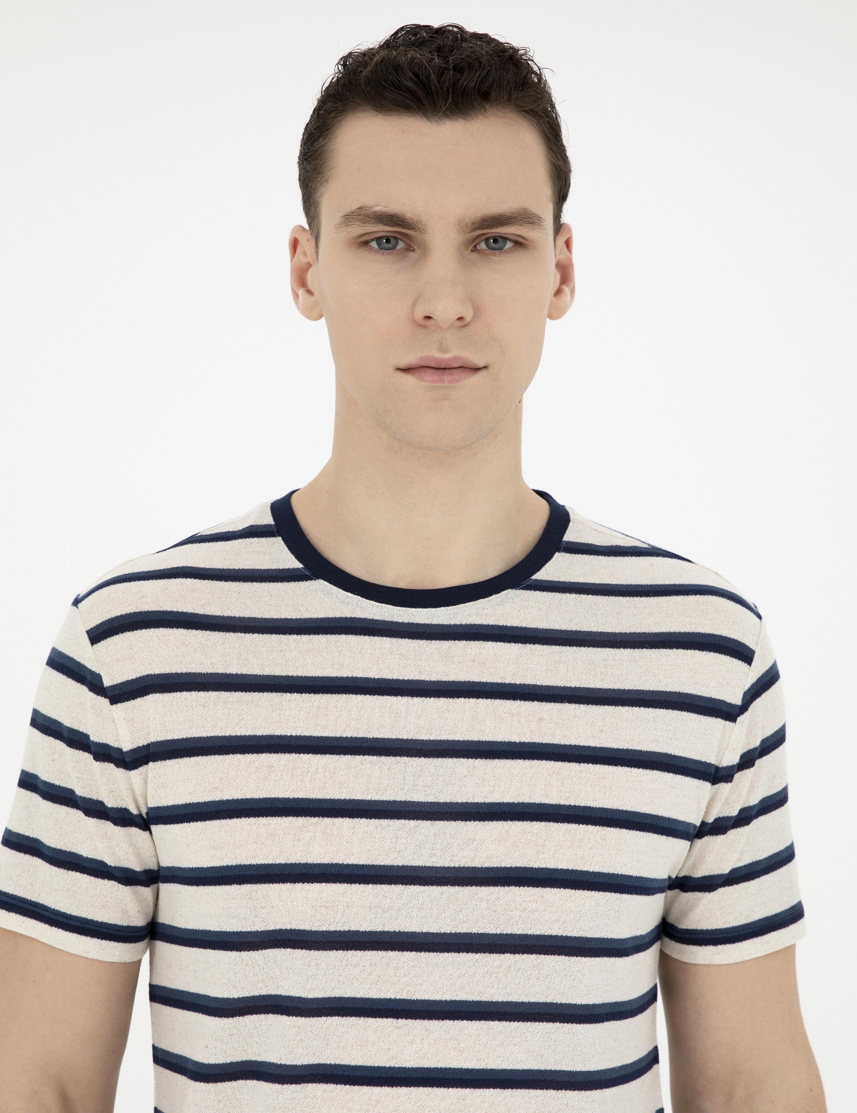 Bej Slim Fit Tişört