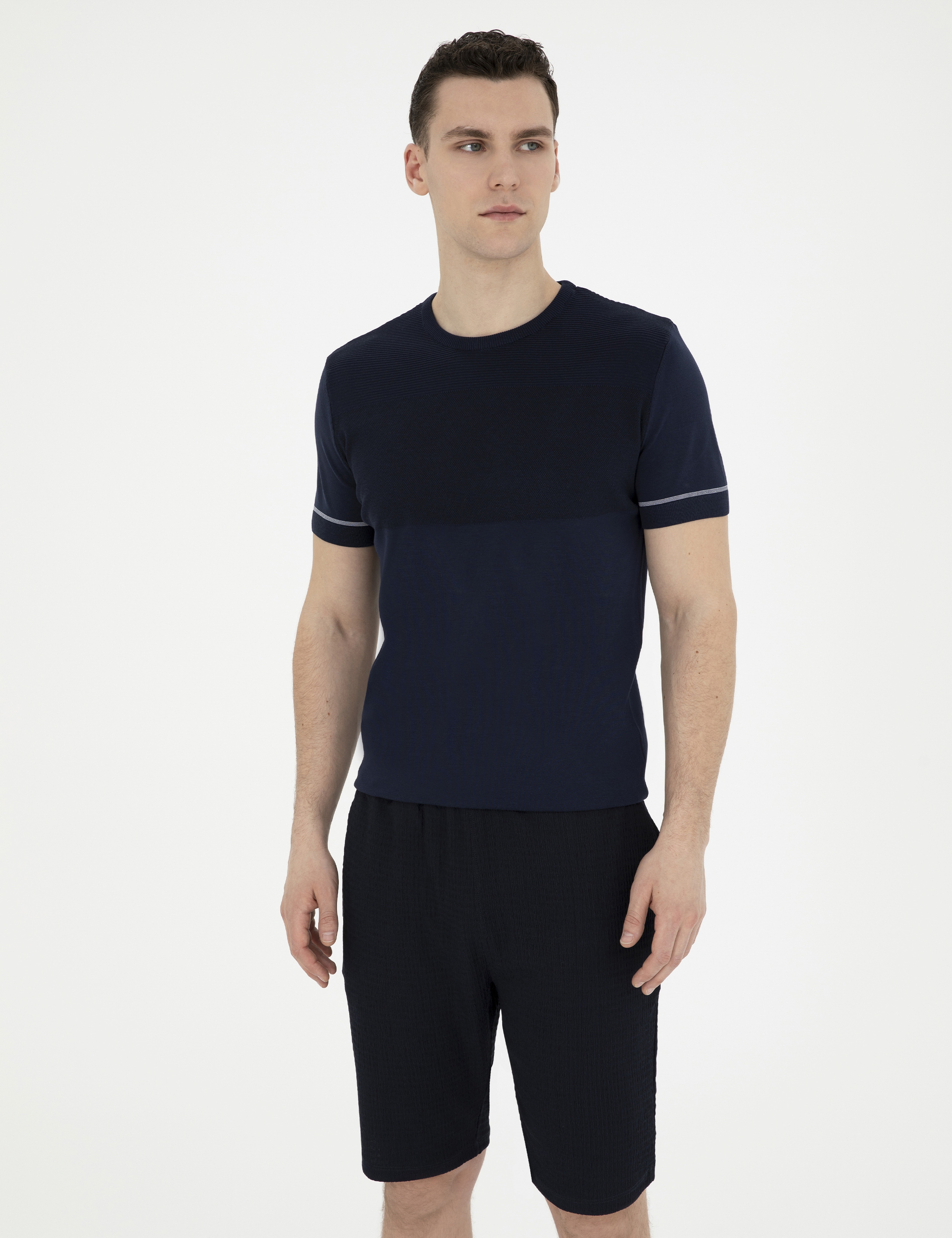 Lacivert Slim Fit Bisiklet Yaka Triko Tişört - Image 1