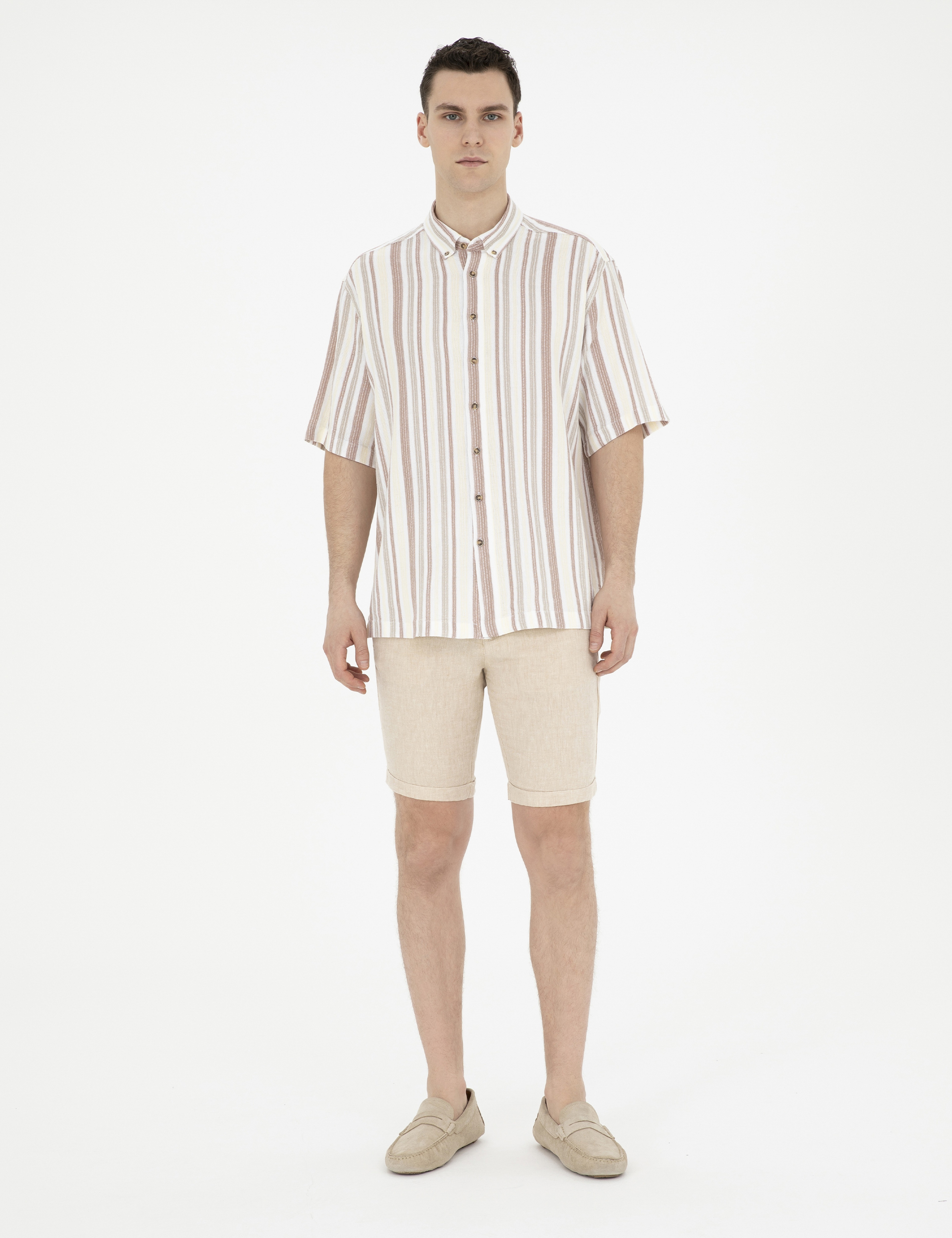 Kahverengi Slim Fit Keten Karışımlı Dokuma Şort - Image 1