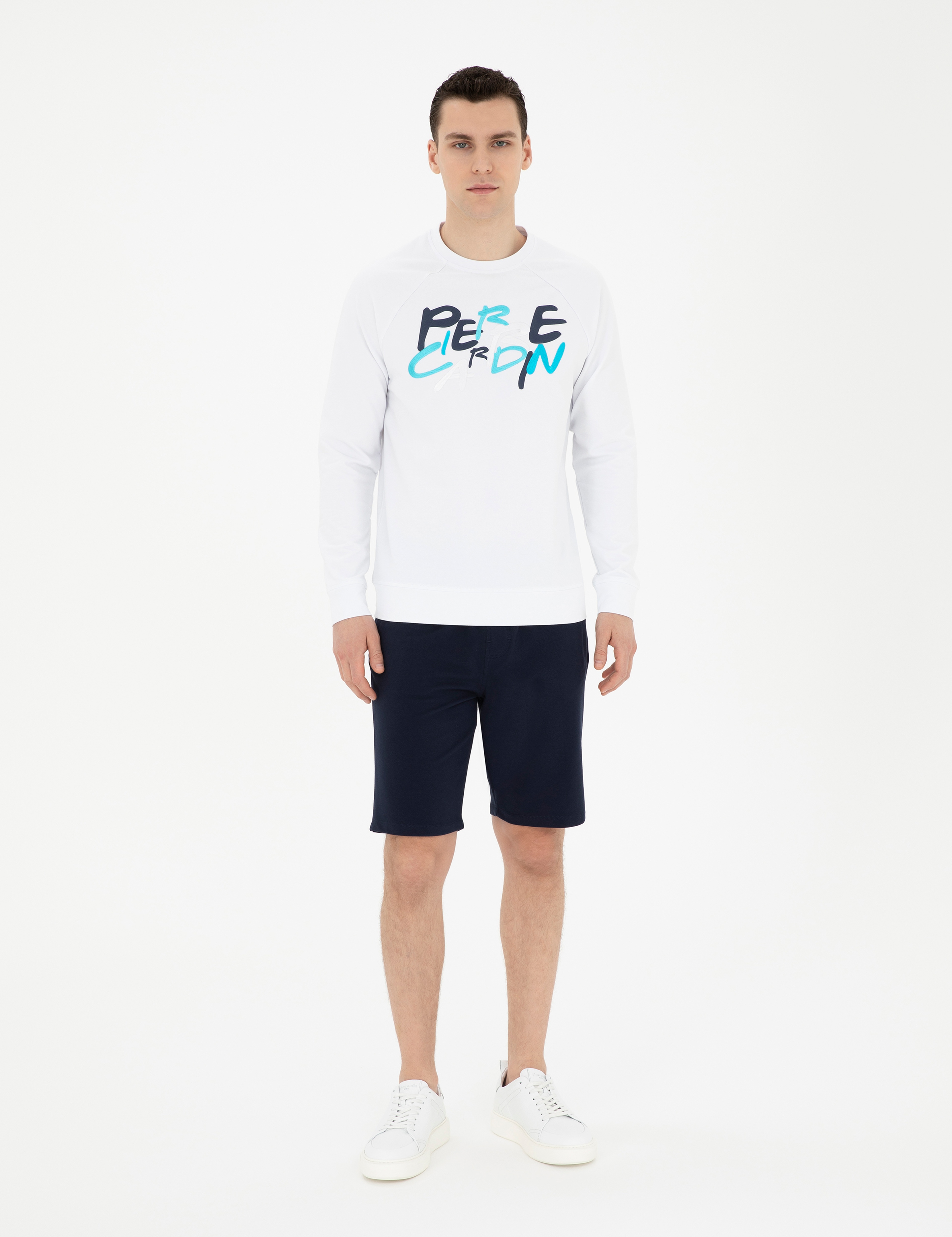 Beyaz Regular Fit Sweatshirt - Image 4