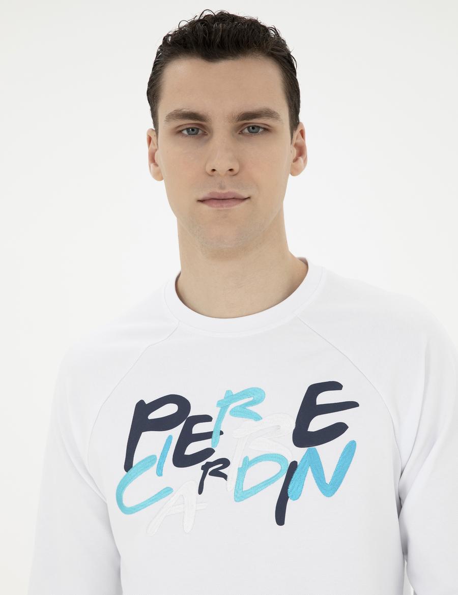 Beyaz Regular Fit Sweatshirt