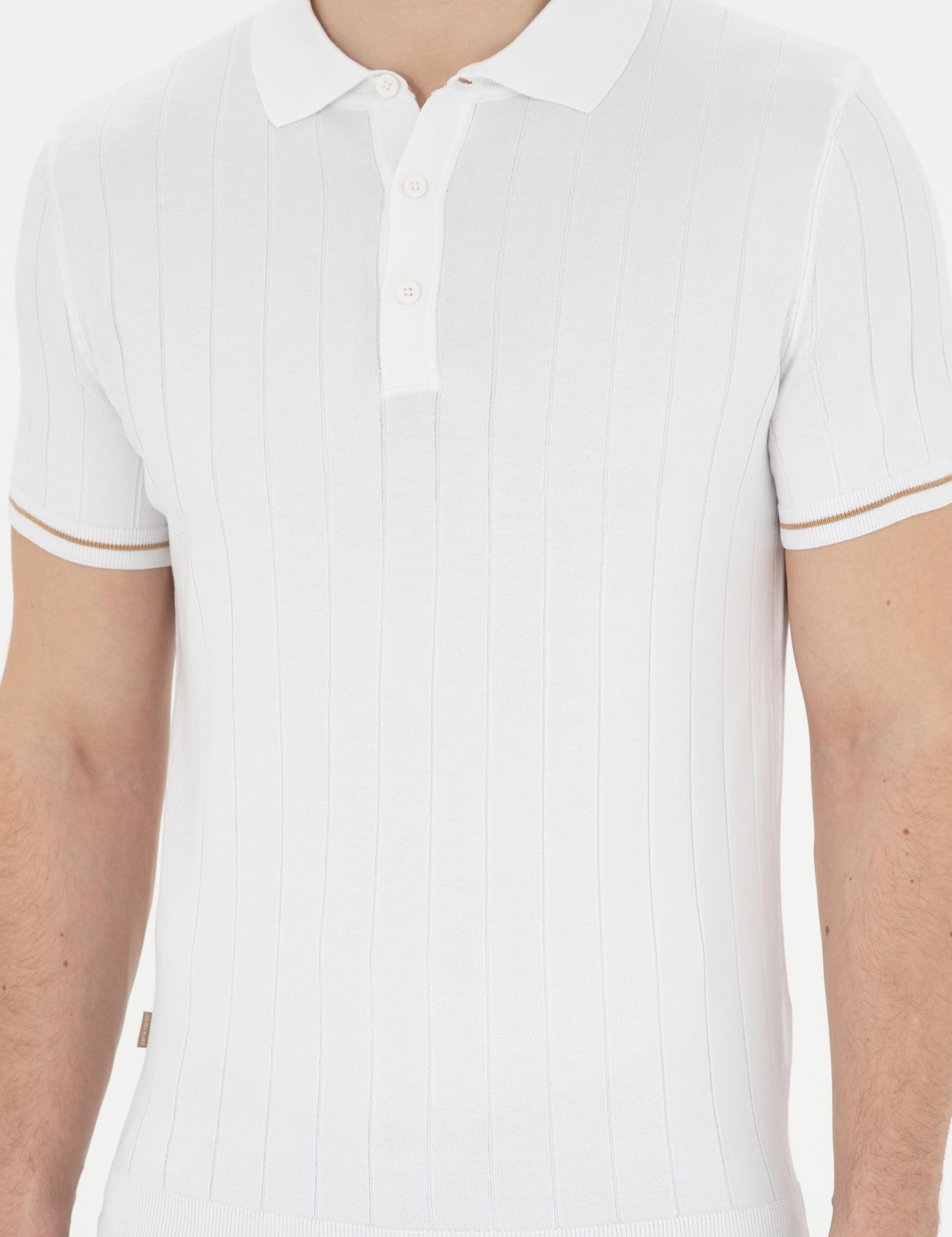 Ekru Slim Fit Düğmeli Polo Yaka Triko Tişört