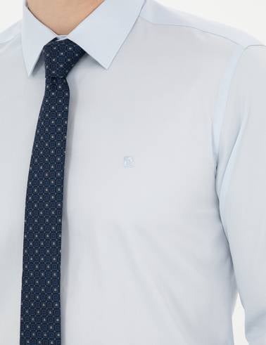 Açık Mavi %100 Pamuk Parlak Saten Slim Fit Uzun Kollu Basic Gömlek