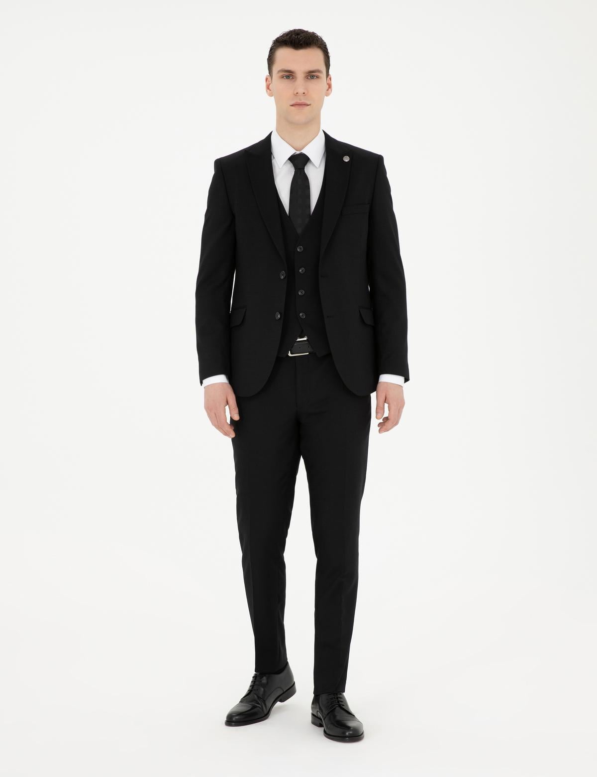 Siyah Ekstra Slim Fit Yelekli Takım Elbise