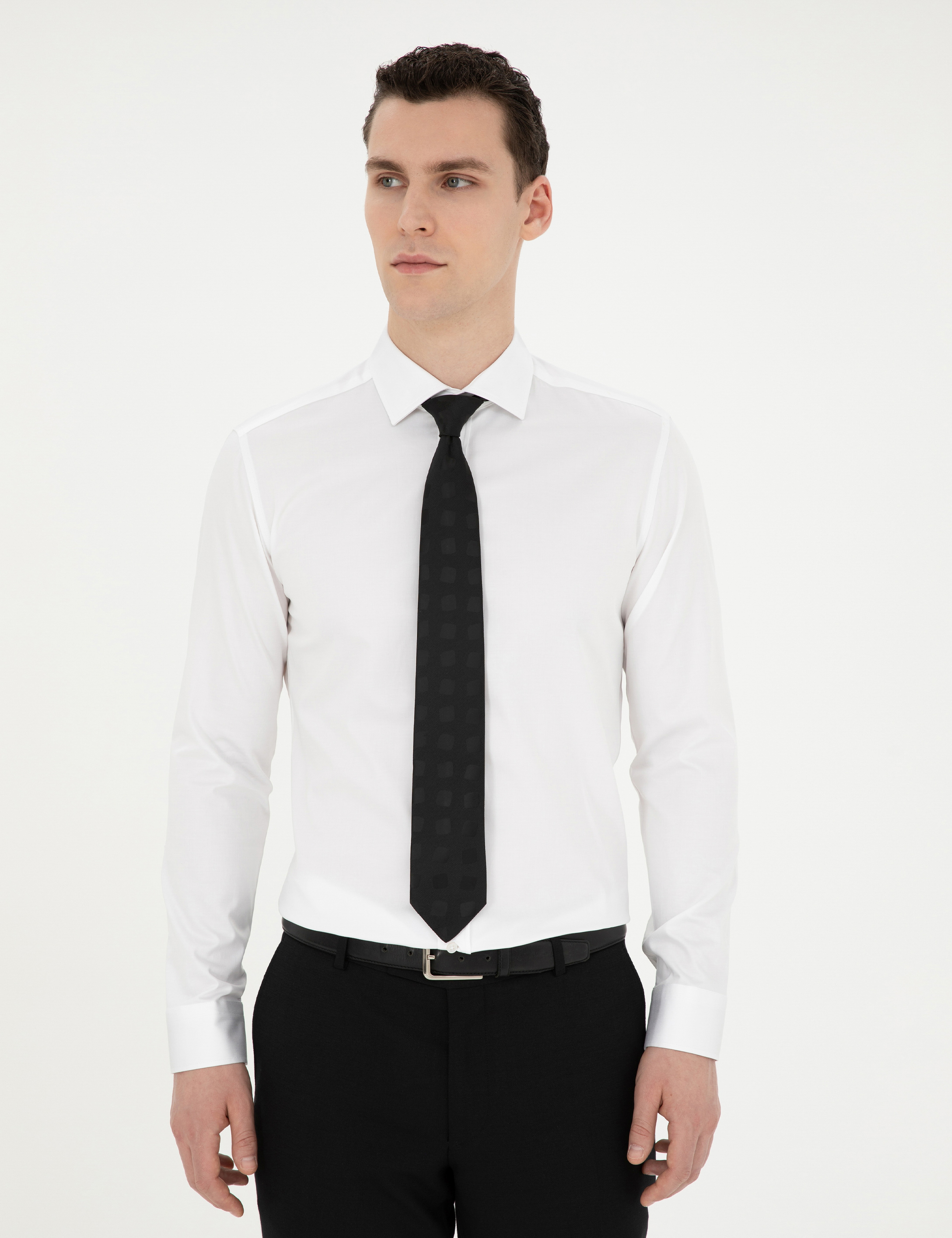 Beyaz Likralı Kolay Ütülenebilir Ekstra Slim Fit Basic Gömlek - Image 3