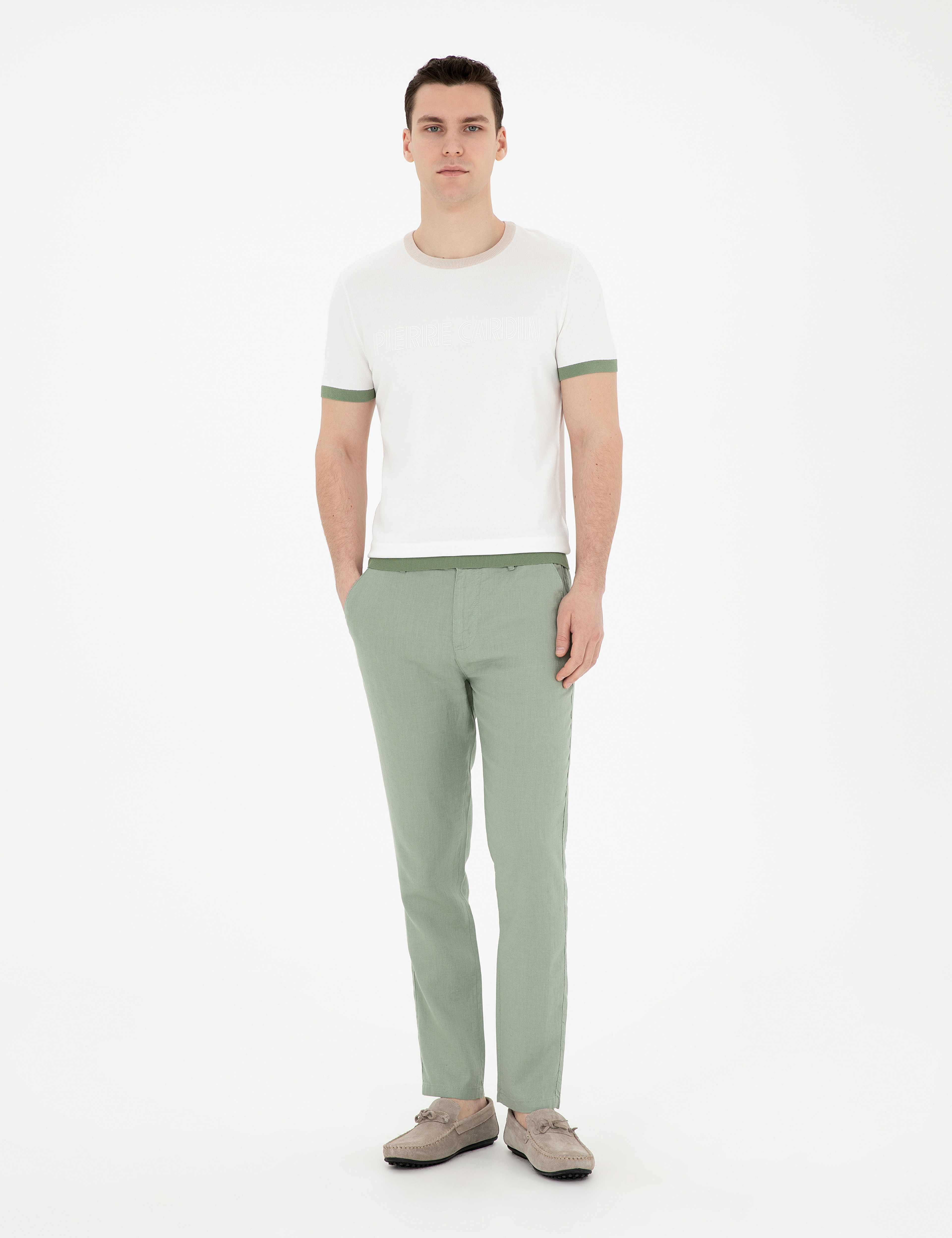 Beyaz Slim Fit Bisiklet Yaka Triko Tişört