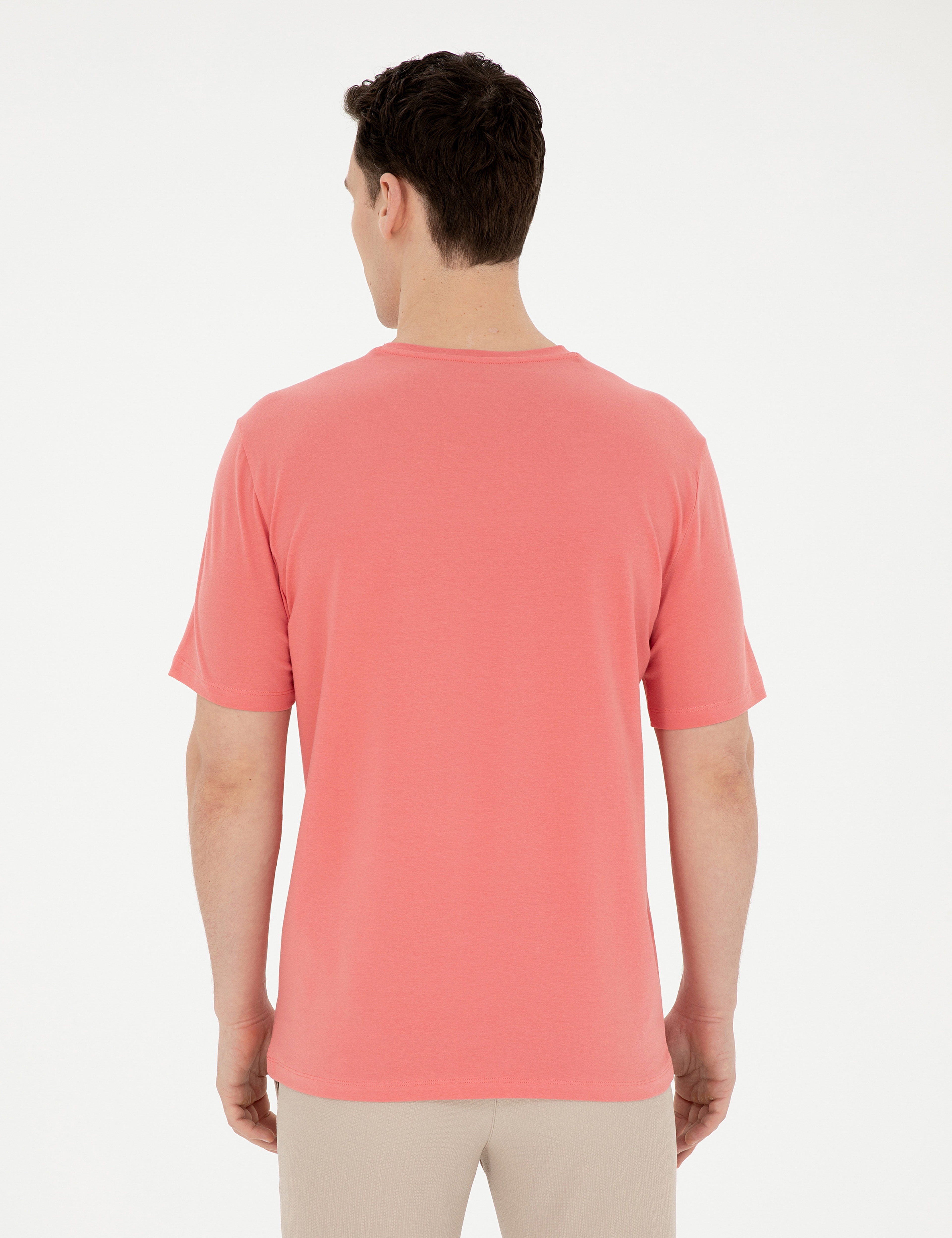 Pembe Regular Fit Bisiklet Yaka Tişört
