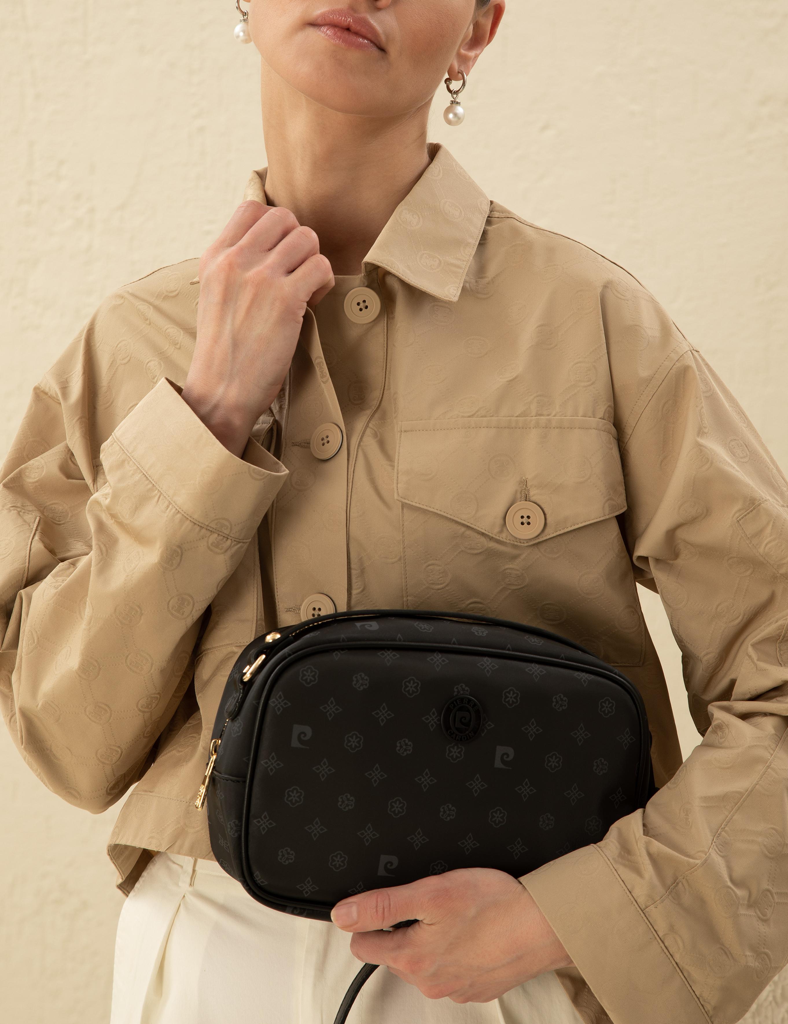 Siyah Çapraz Çanta