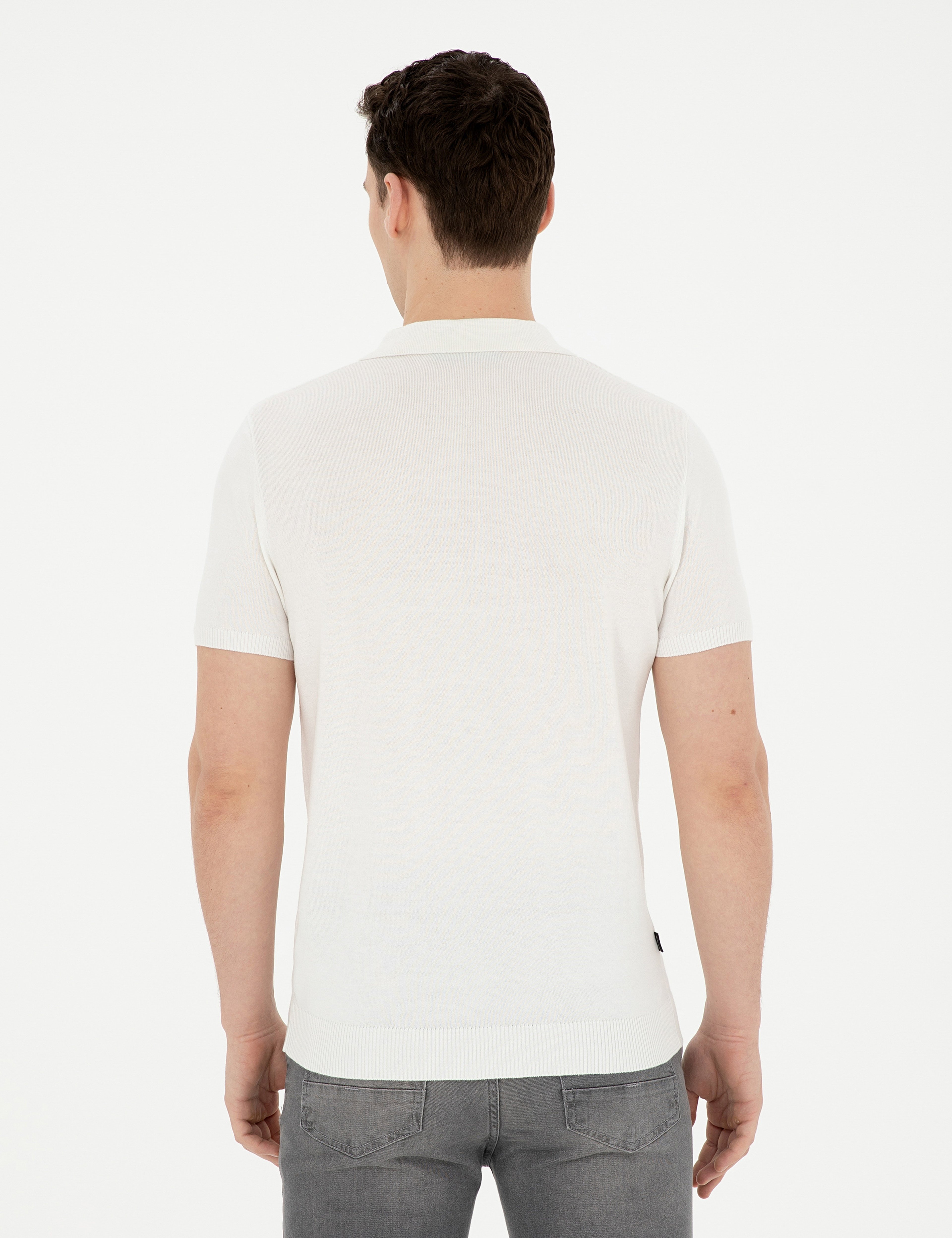 Beyaz Slim Fit Fermuarlı Polo Yaka Triko Tişört