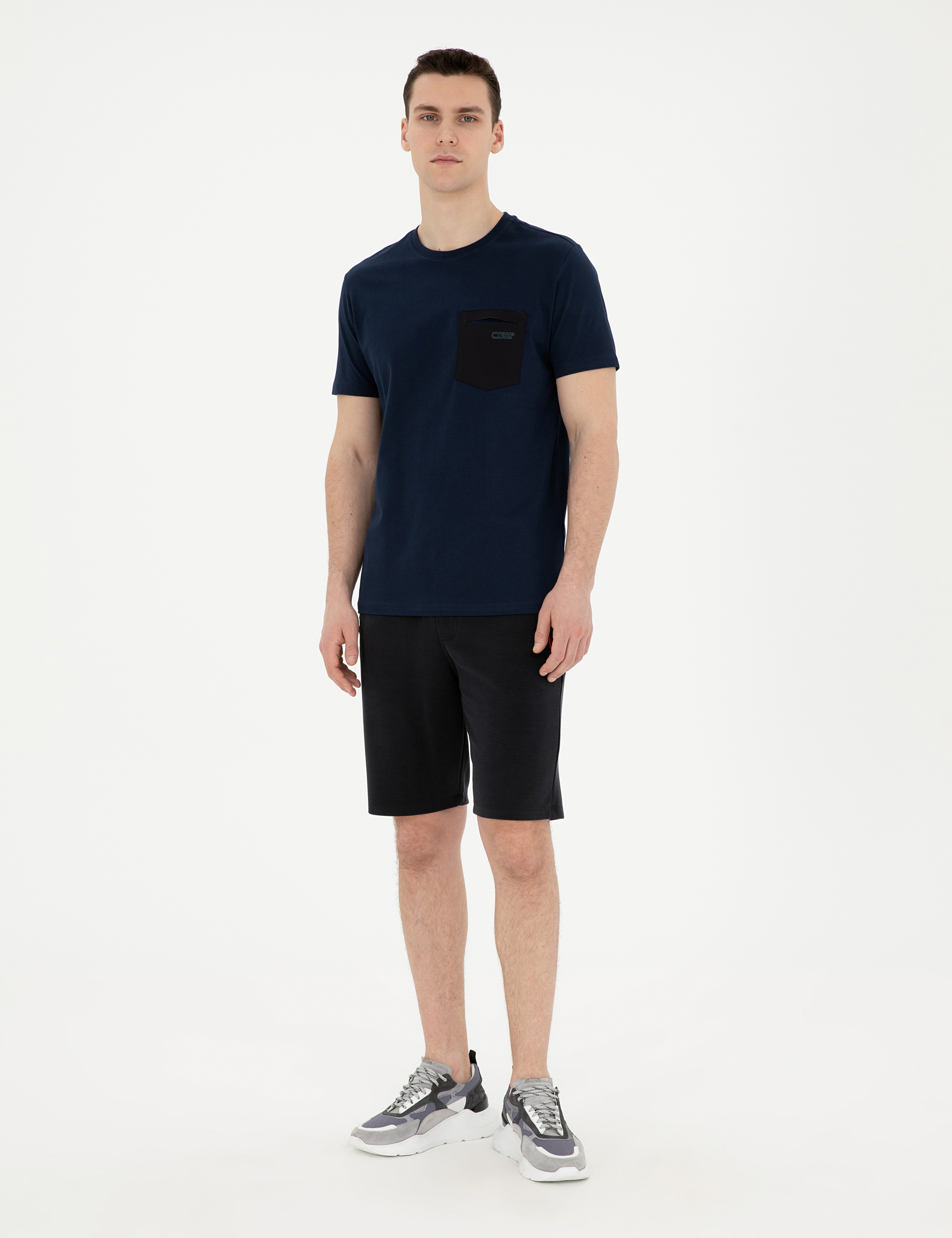 Siyah Slim Fit Örme Şort - Image 3