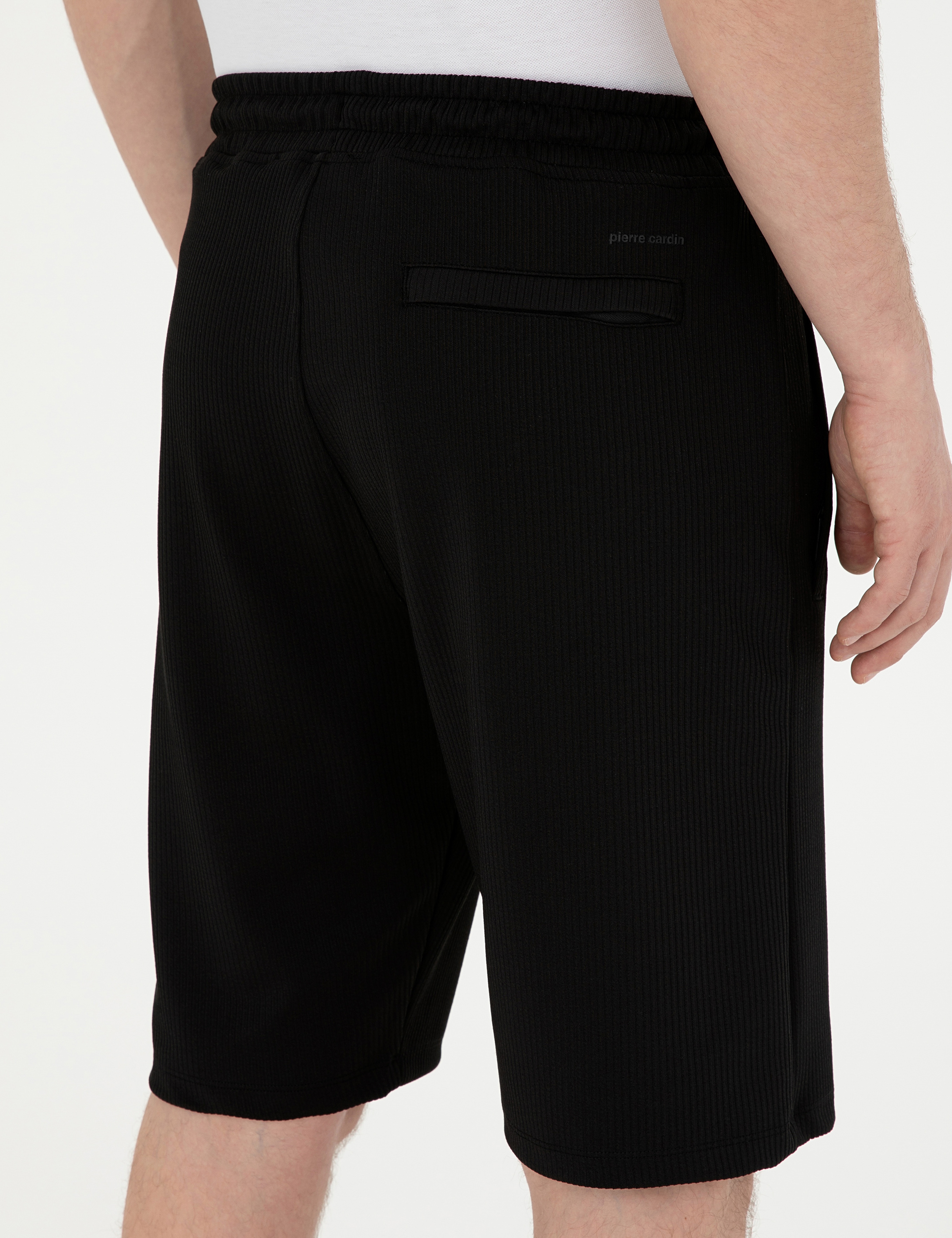 Siyah Regular Fit Örme Şort - Image 7