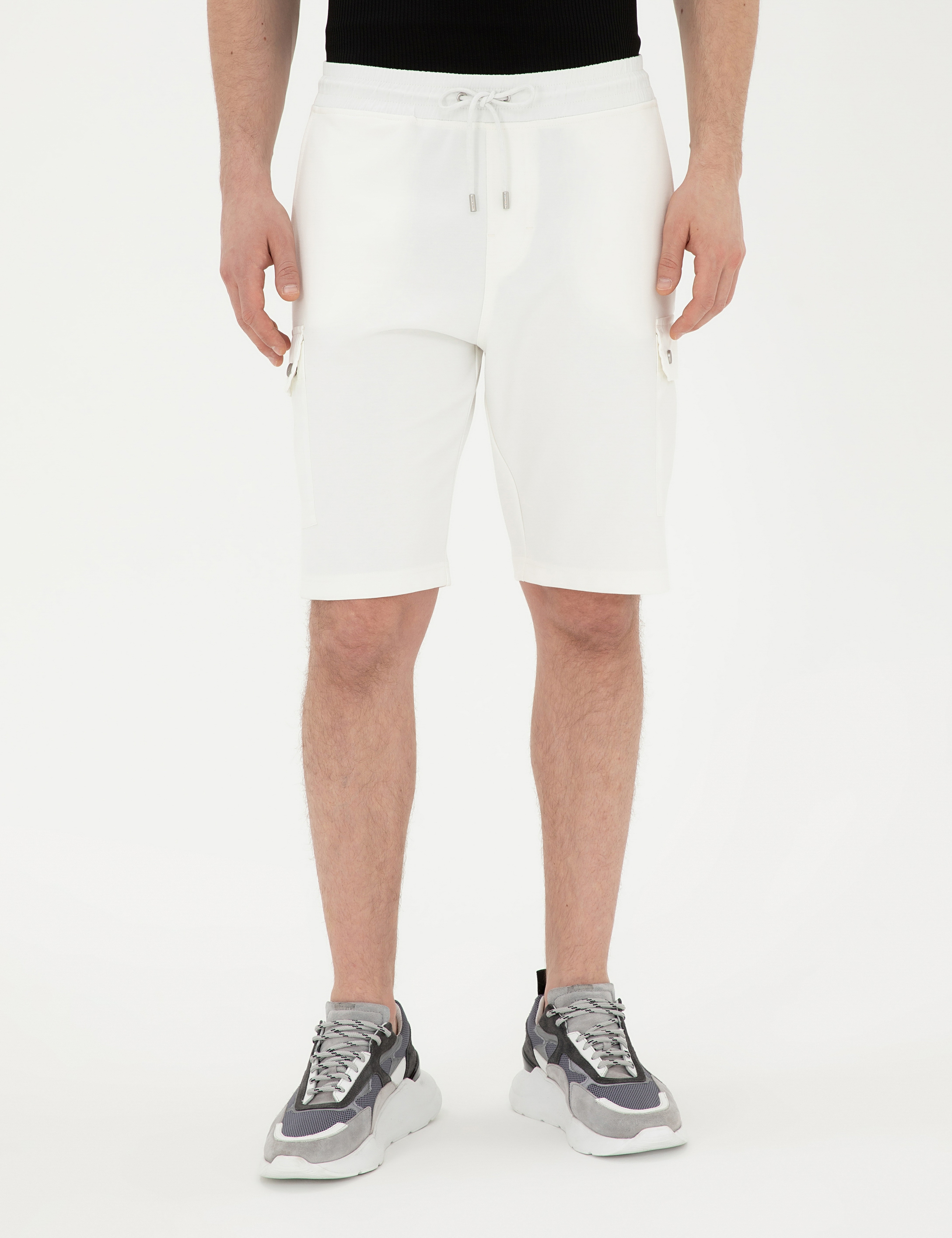 Ekru Regular Fit Örme Şort