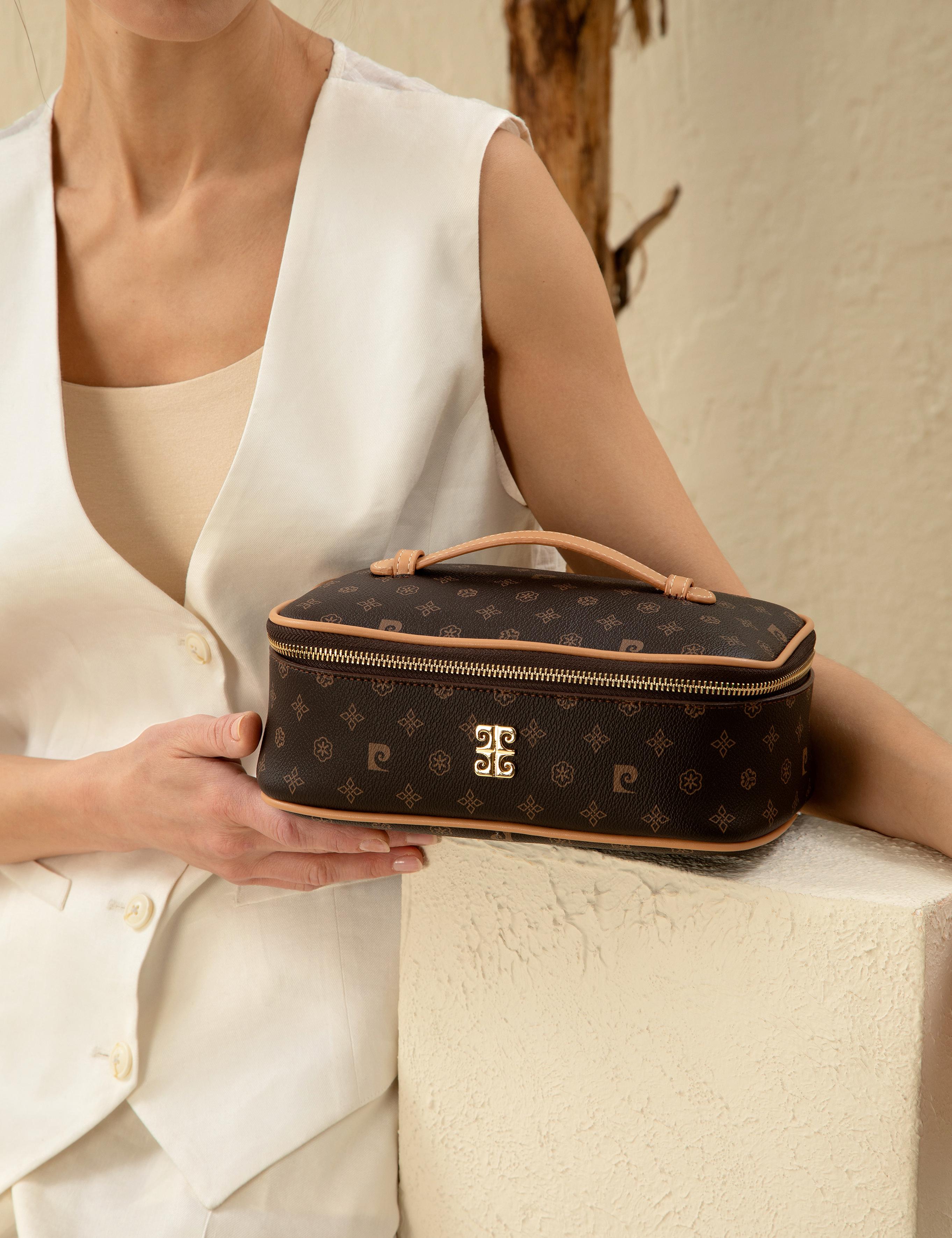 Kahverengi Makyaj Çantası