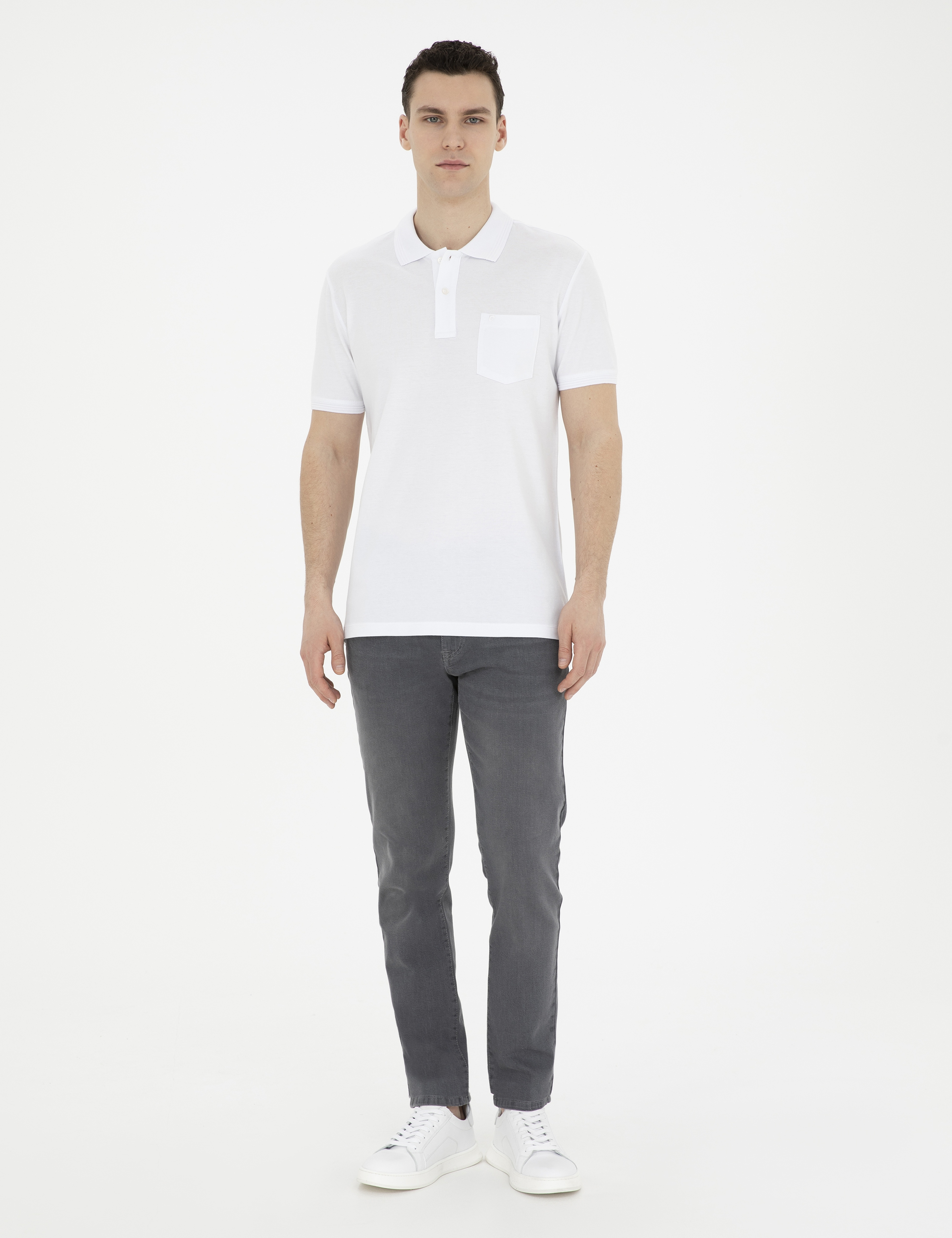 Beyaz Regular Fit Basic Tişört