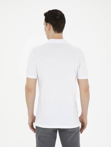 Beyaz Regular Fit Basic Tişört