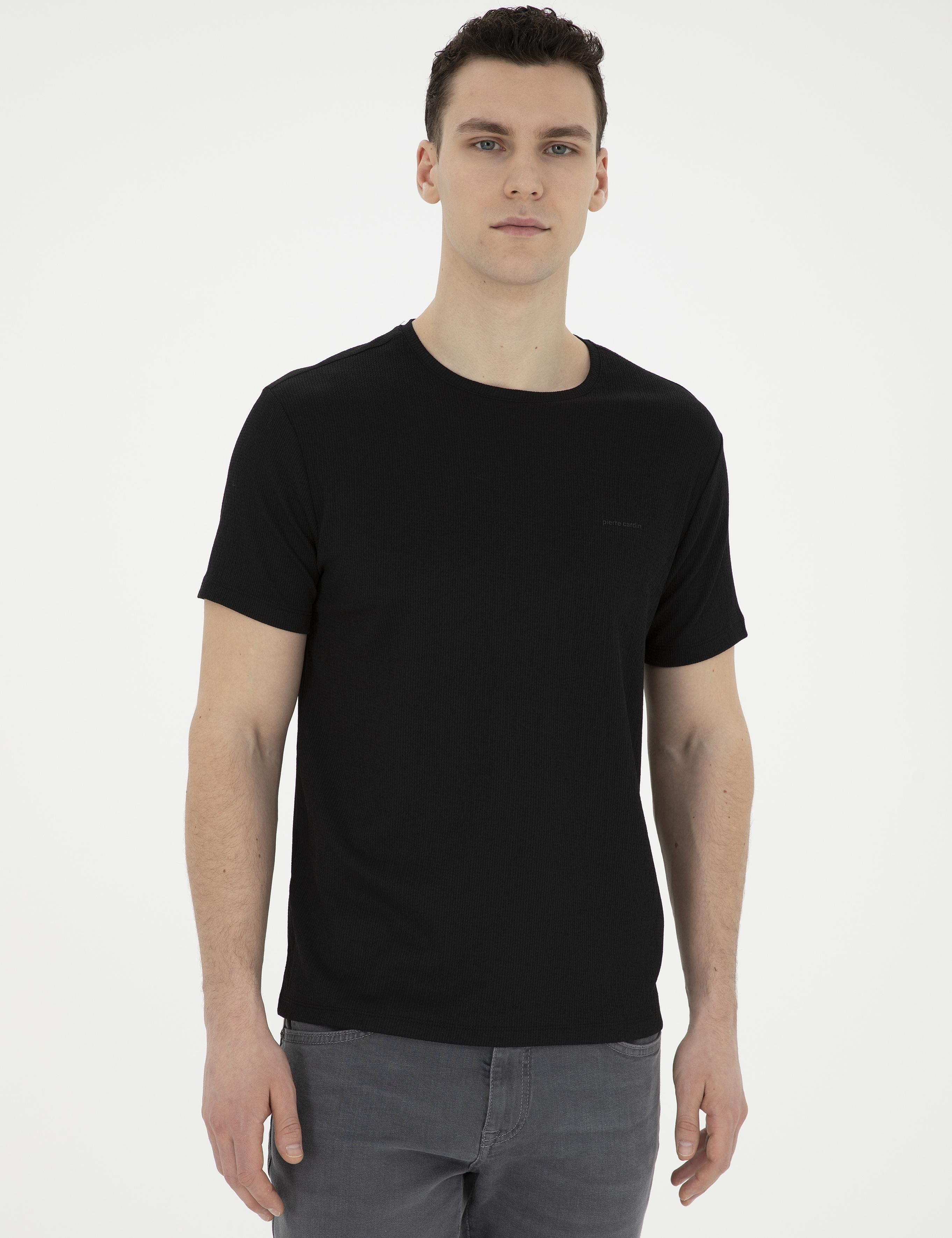 Siyah Slim Fit Tişört