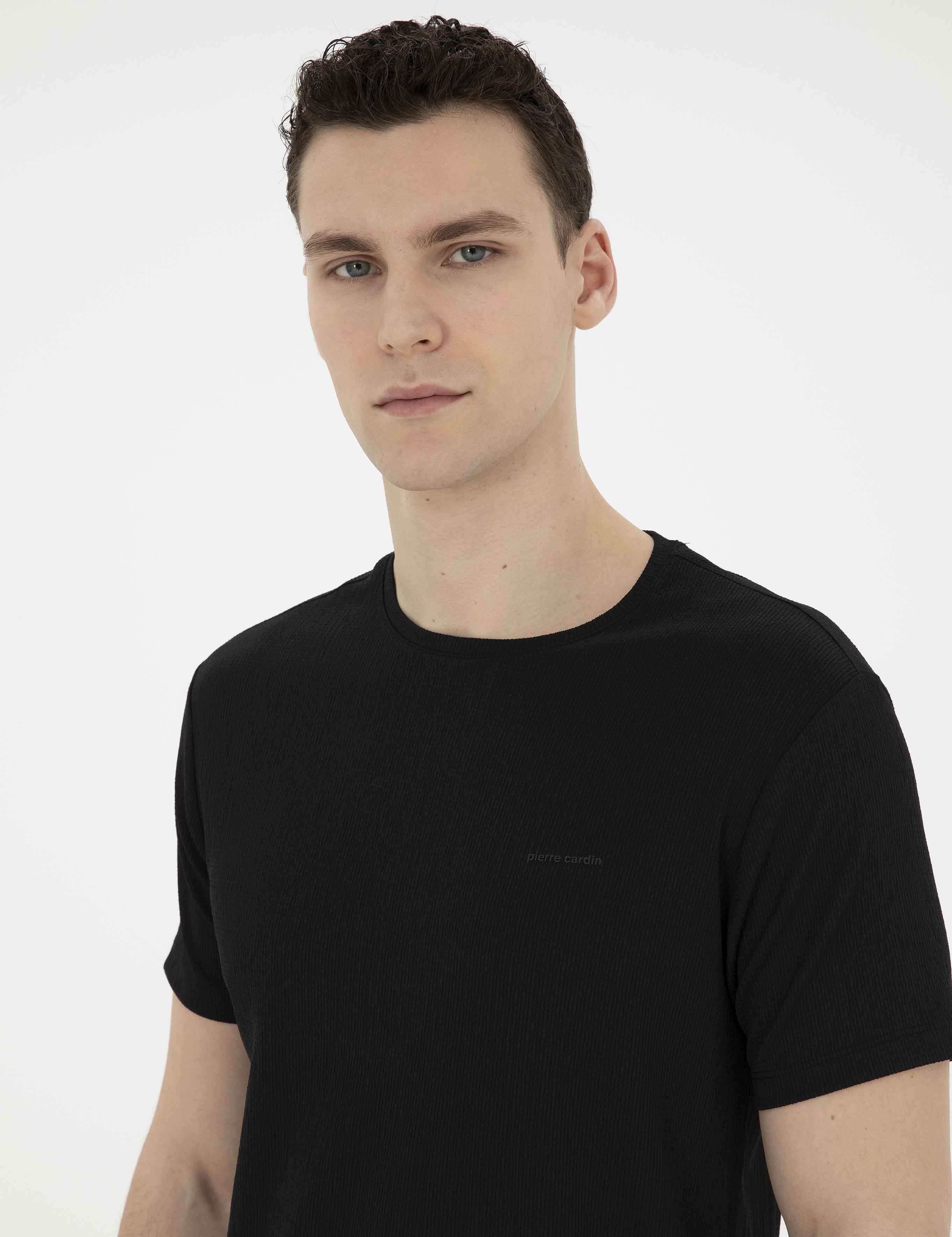 Siyah Slim Fit Tişört