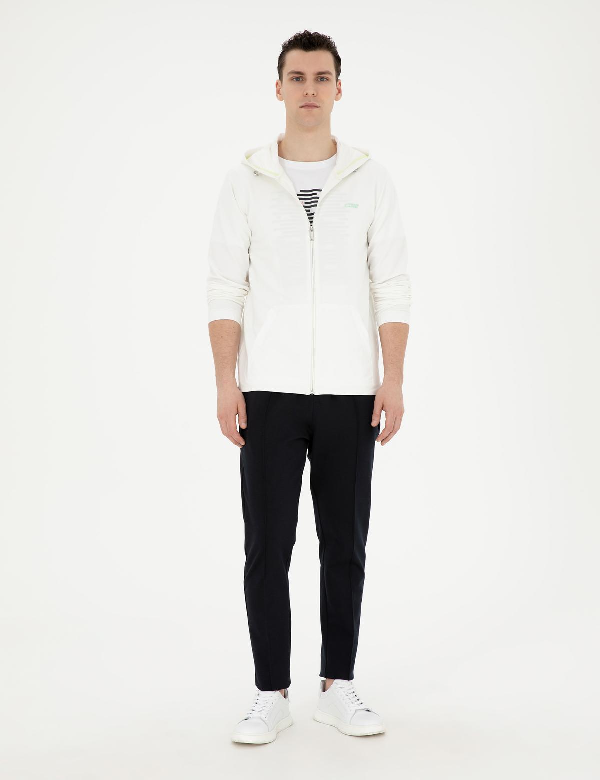 Beyaz Regular Fit Örme Hırka - 50285410015