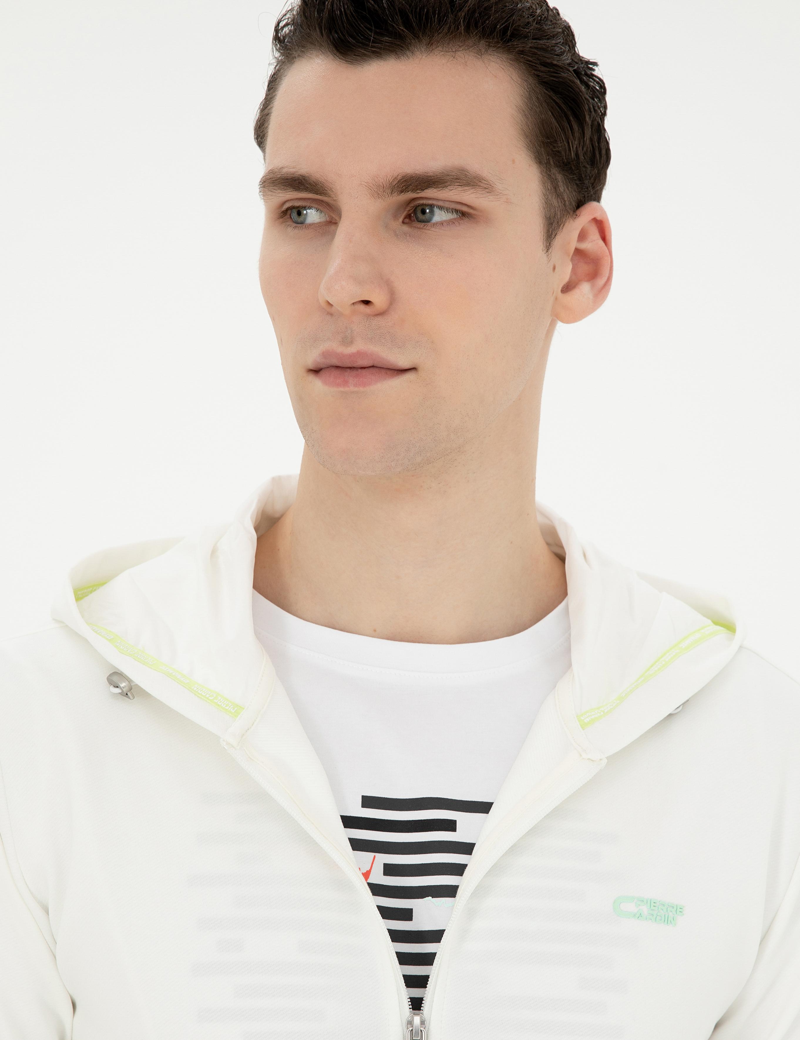 Beyaz Regular Fit Örme Hırka