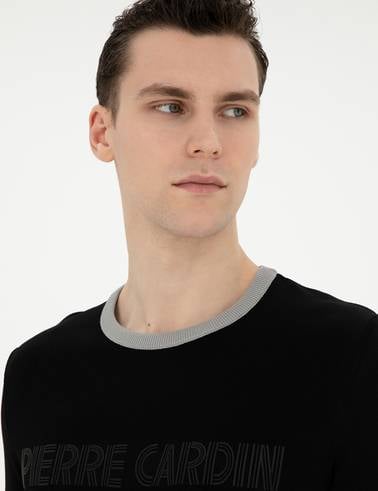 Siyah Slim Fit Bisiklet Yaka Triko Tişört