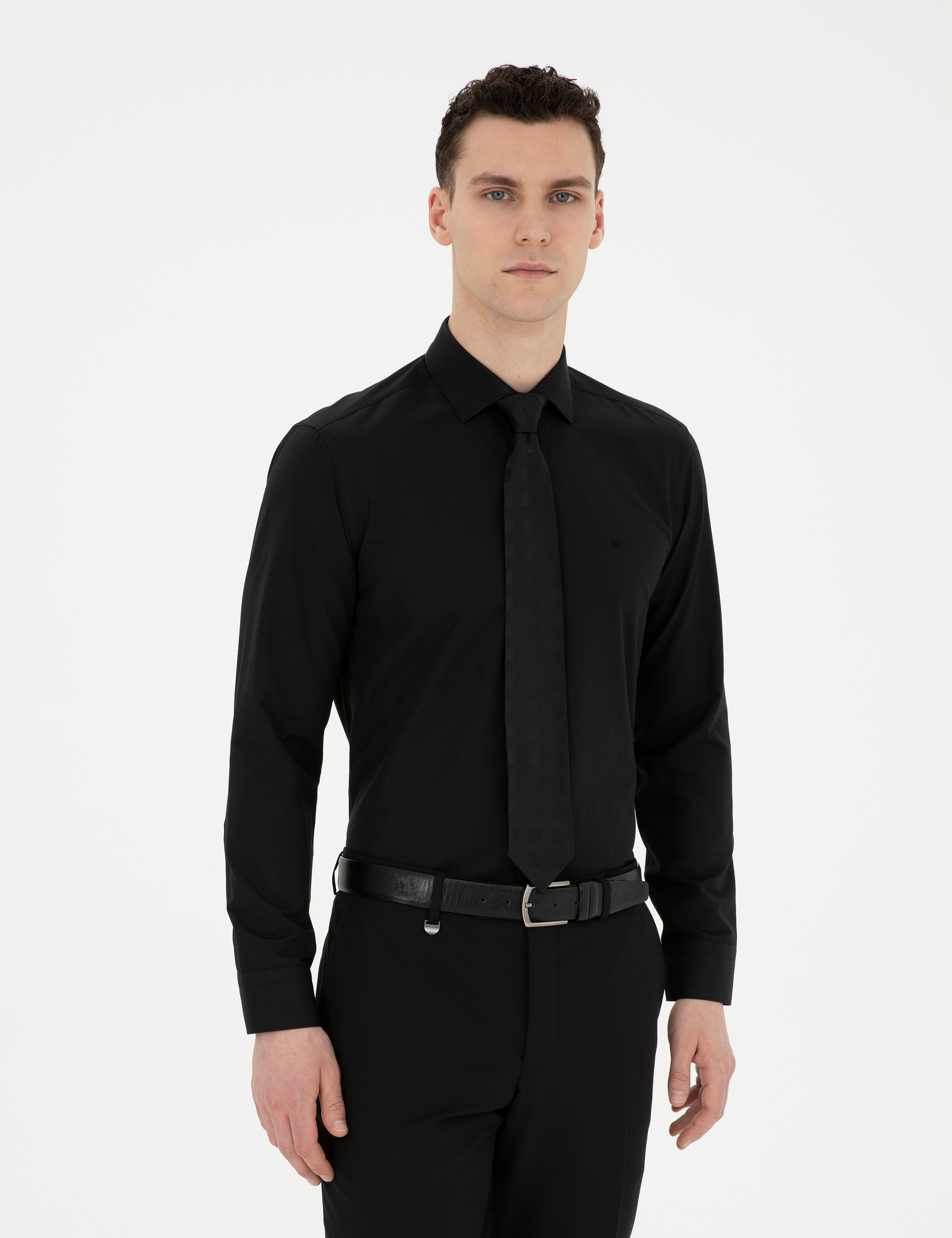 Siyah Slim Fit Uzun Kollu Basic Gömlek