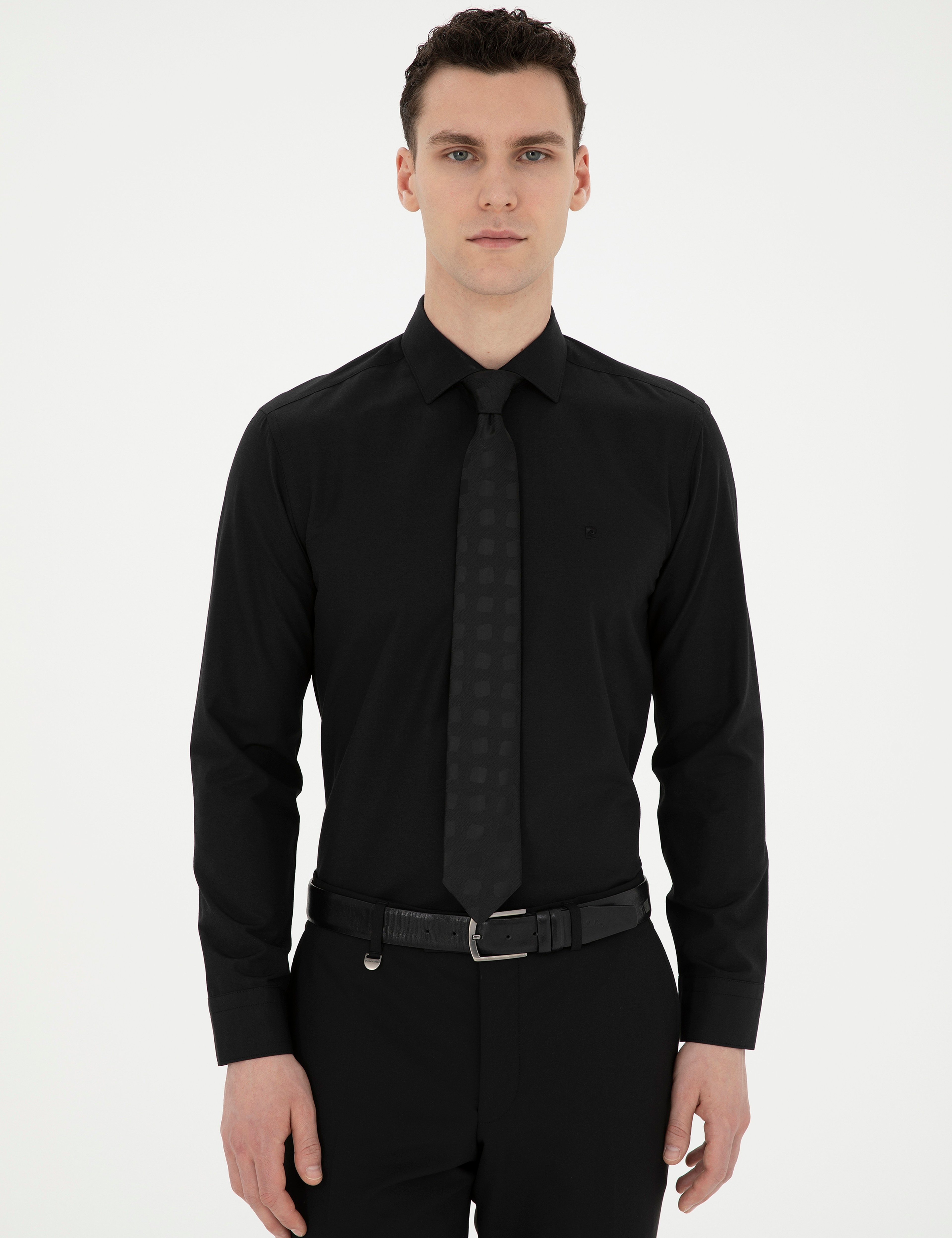 Siyah Slim Fit Uzun Kollu Basic Gömlek