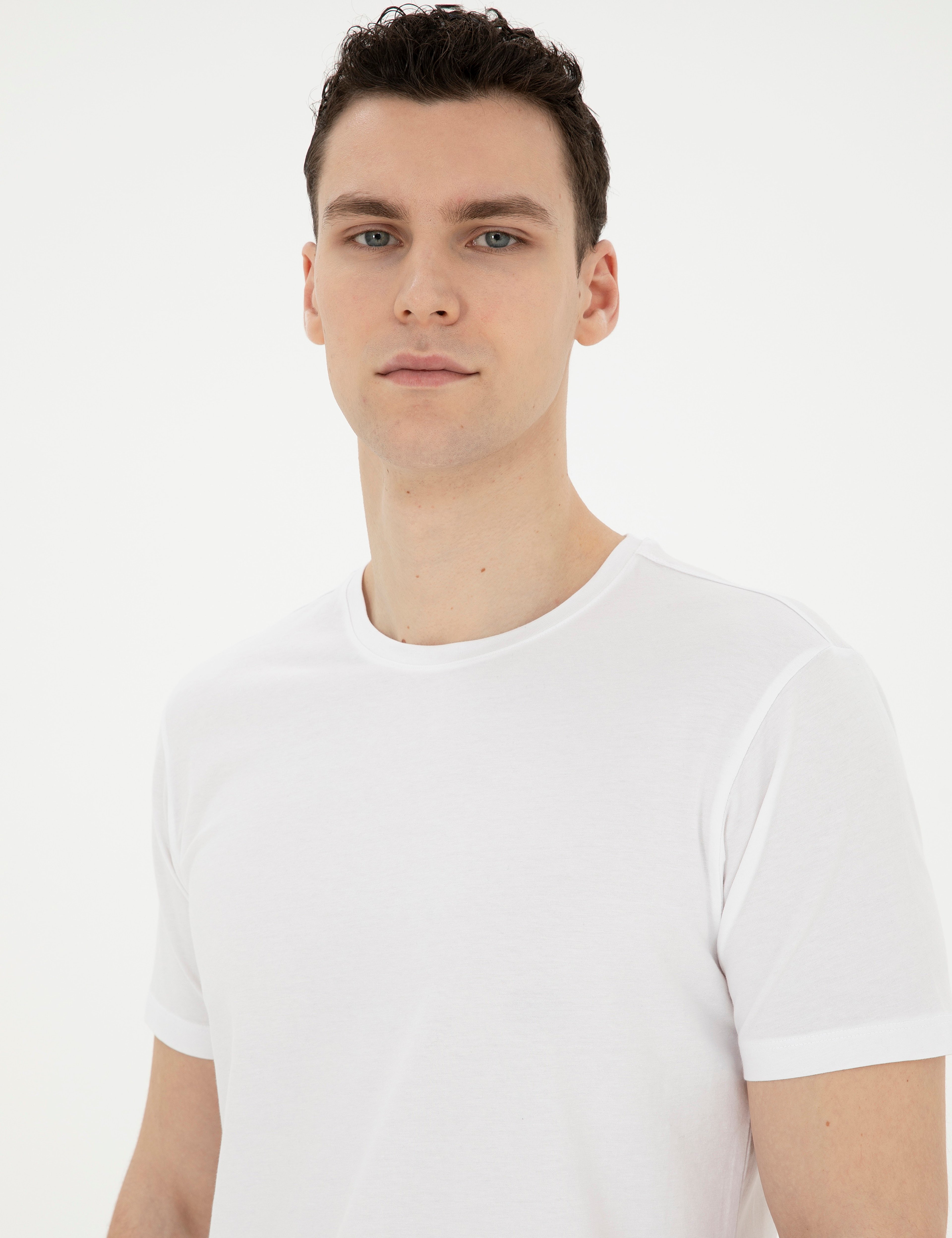 Beyaz Slim Fit Basic Tişört
